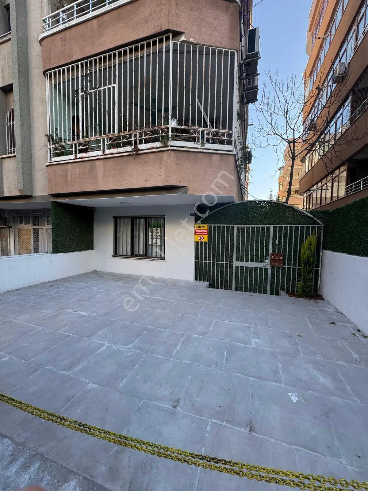 3+1 İçi Ful Yapılı 270 M2 Brüt Kullanımlı Müstakil Bahçe Girişli Ofis