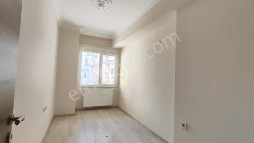 Demirköprü İzban Ve Nergiz Yakını 2+1 Köşe Daire Cb-ph - Görsel 4