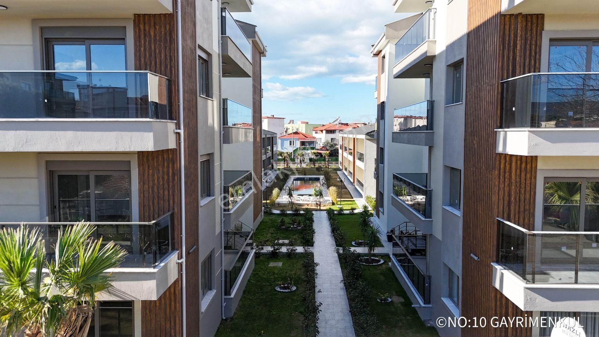 No:10 Gayrimenkul’den | Merkezi Konumda Butik Sitede Havuzlu, Güvenlikli Lüks 3+1 - Görsel 9