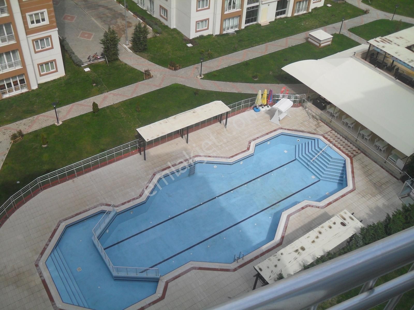 Ergene Vadisi Kiralık Full Eşyalı 3+1 Ara Kat Daire - Görsel 25