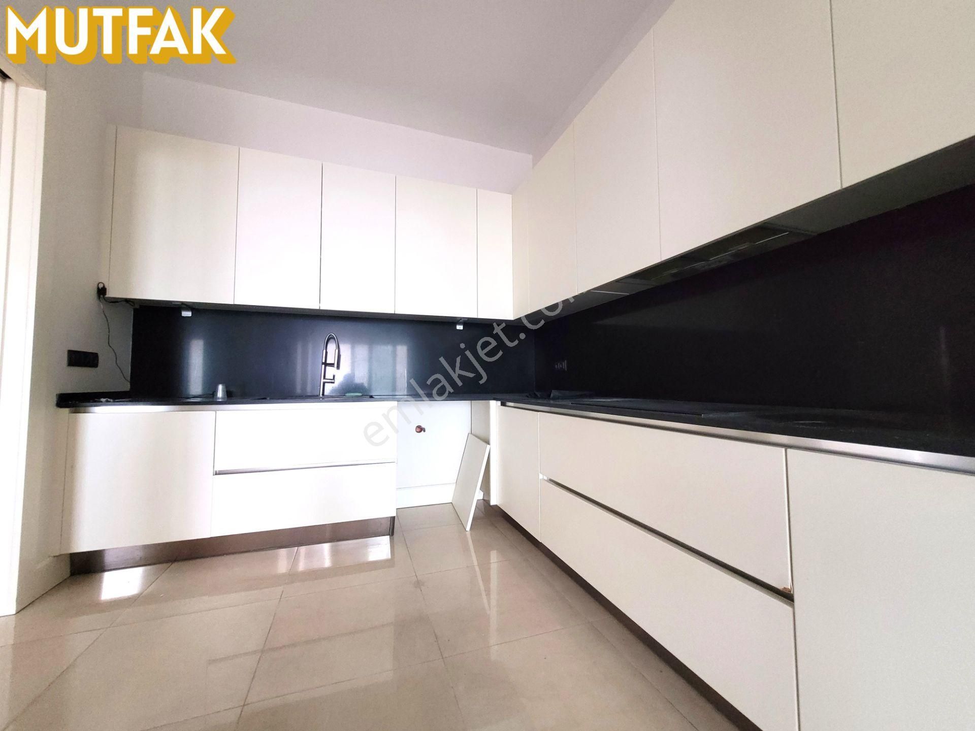 312 | Teona Ümitköy' De Ara Kat Şehir Manzaralı 4+1 Daire - Görsel 11