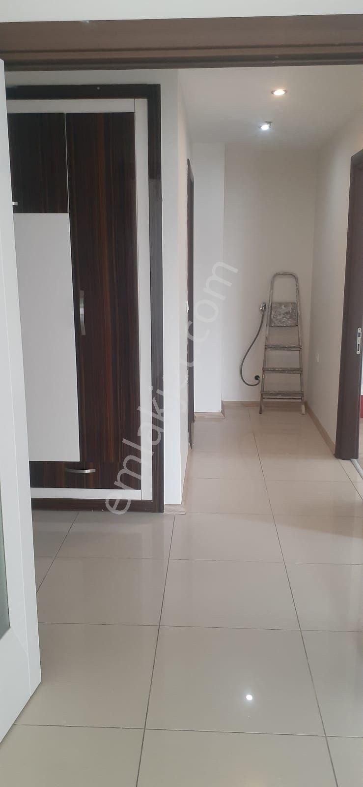 Beylikdüzü Barış Mahallesi Kiralık Daire 2+1 - Görsel 14
