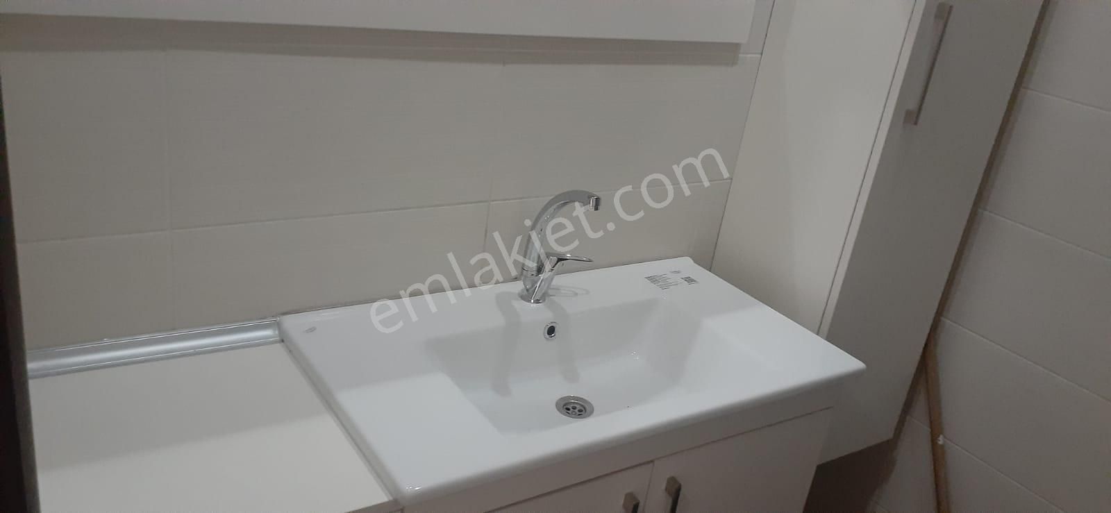 Beylikdüzü Barış Mahallesi Kiralık Daire 2+1 - Görsel 11