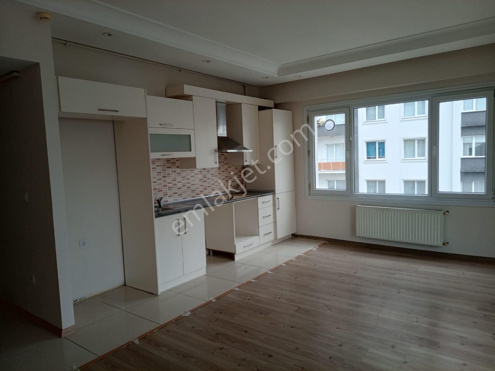 Beylikdüzü Barış Mahallesi Kiralık Daire 2+1 - Görsel 7