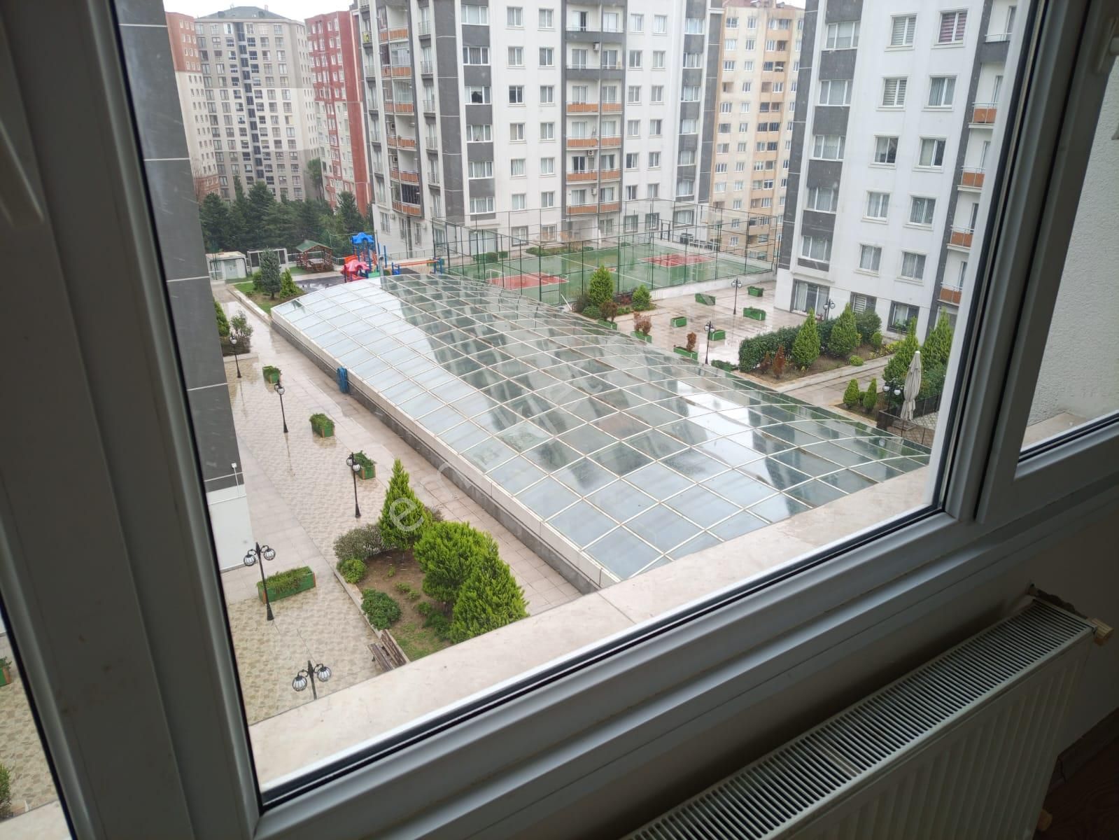 Beylikdüzü Barış Mahallesi Kiralık Daire 2+1 - Görsel 2