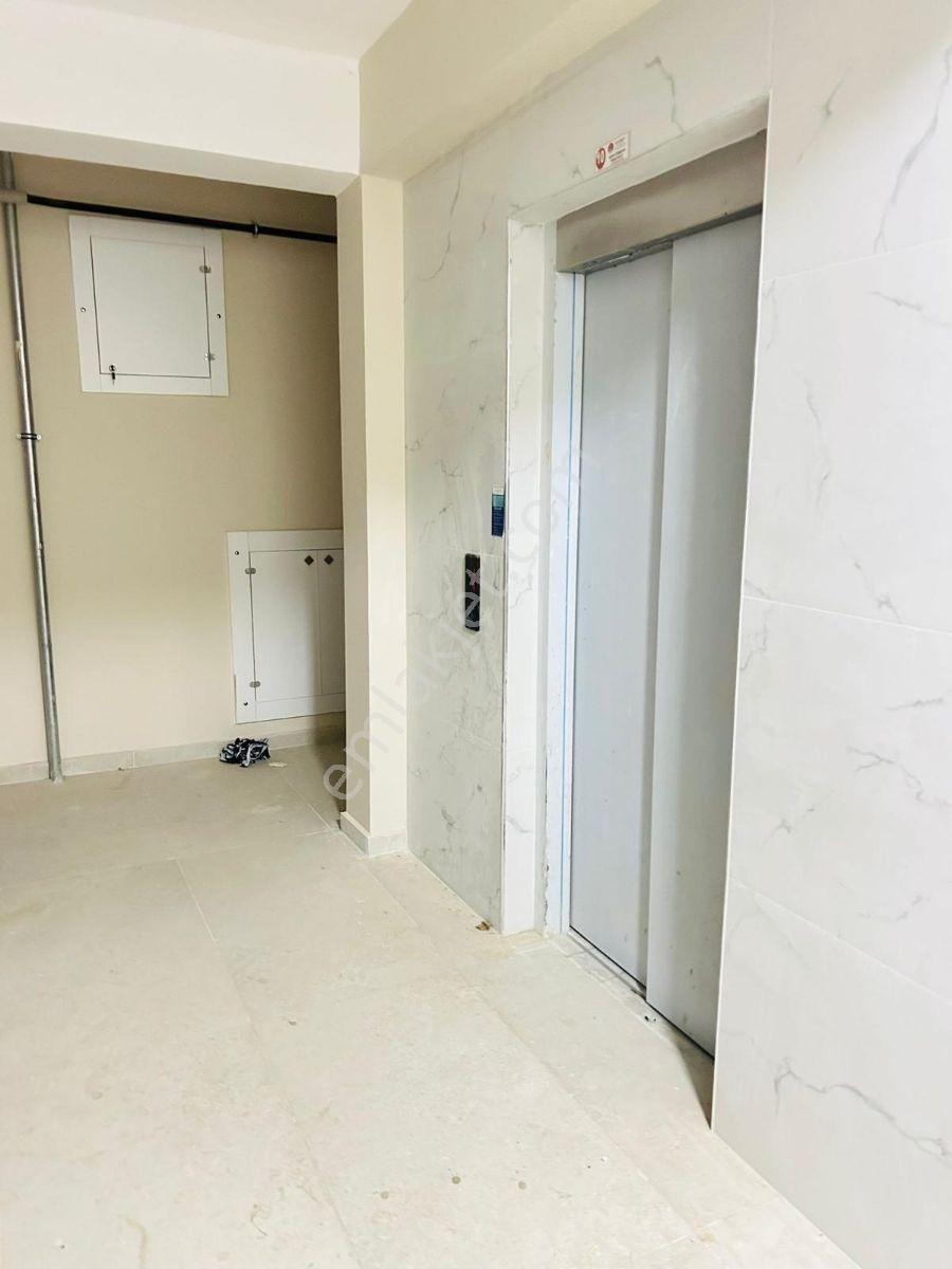 Hakan Karakuş Gayrimenkulden Lüks Konfor Sunan Satılık 3+1 Daire - Görsel 25