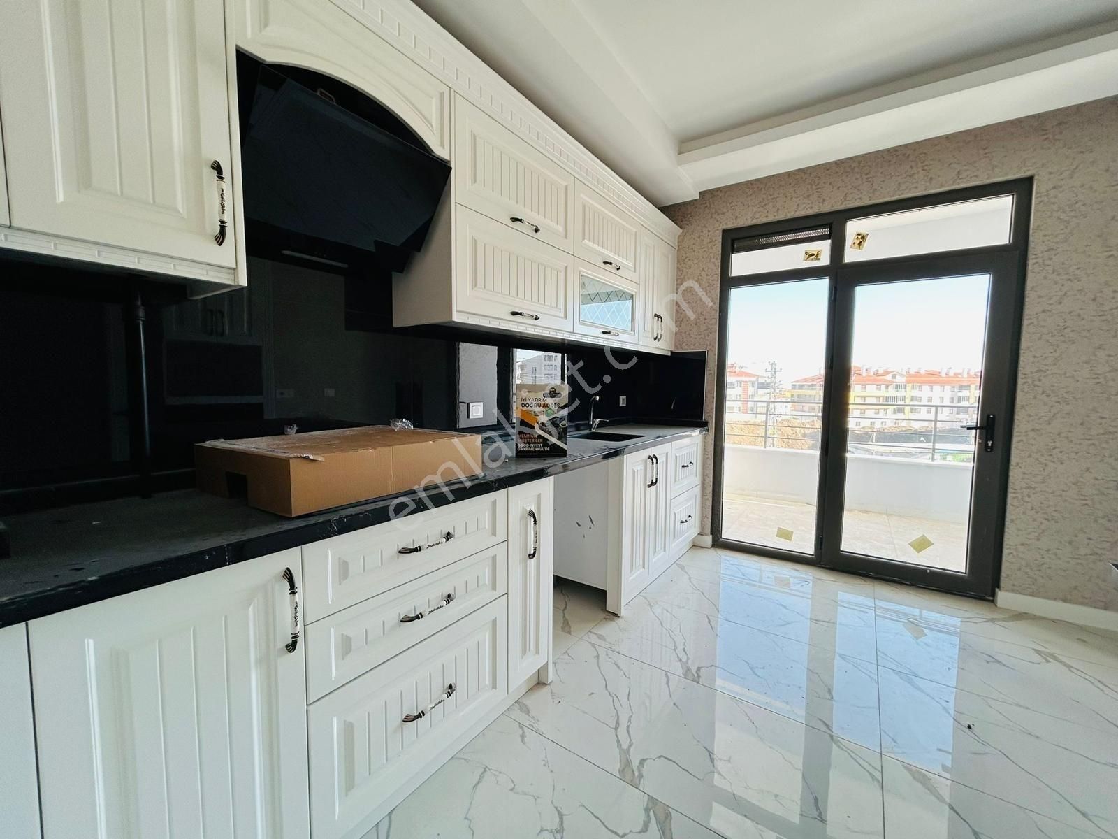 Hakan Karakuş Gayrimenkulden Lüks Konfor Sunan Satılık 3+1 Daire