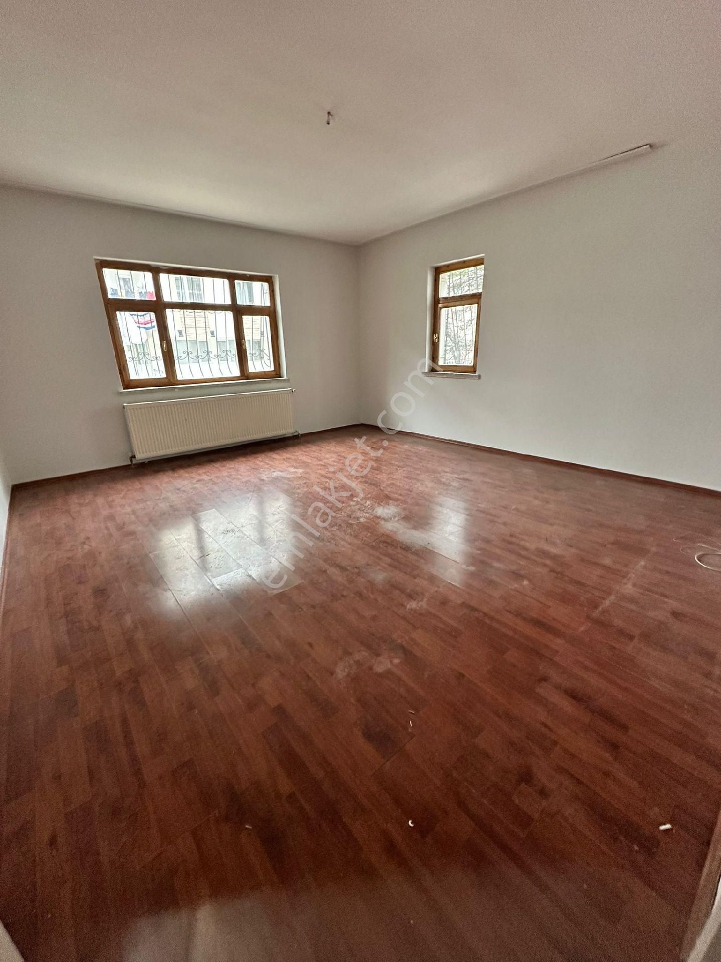 Yüksek Giriş Cadde Cepheli - Görsel 4