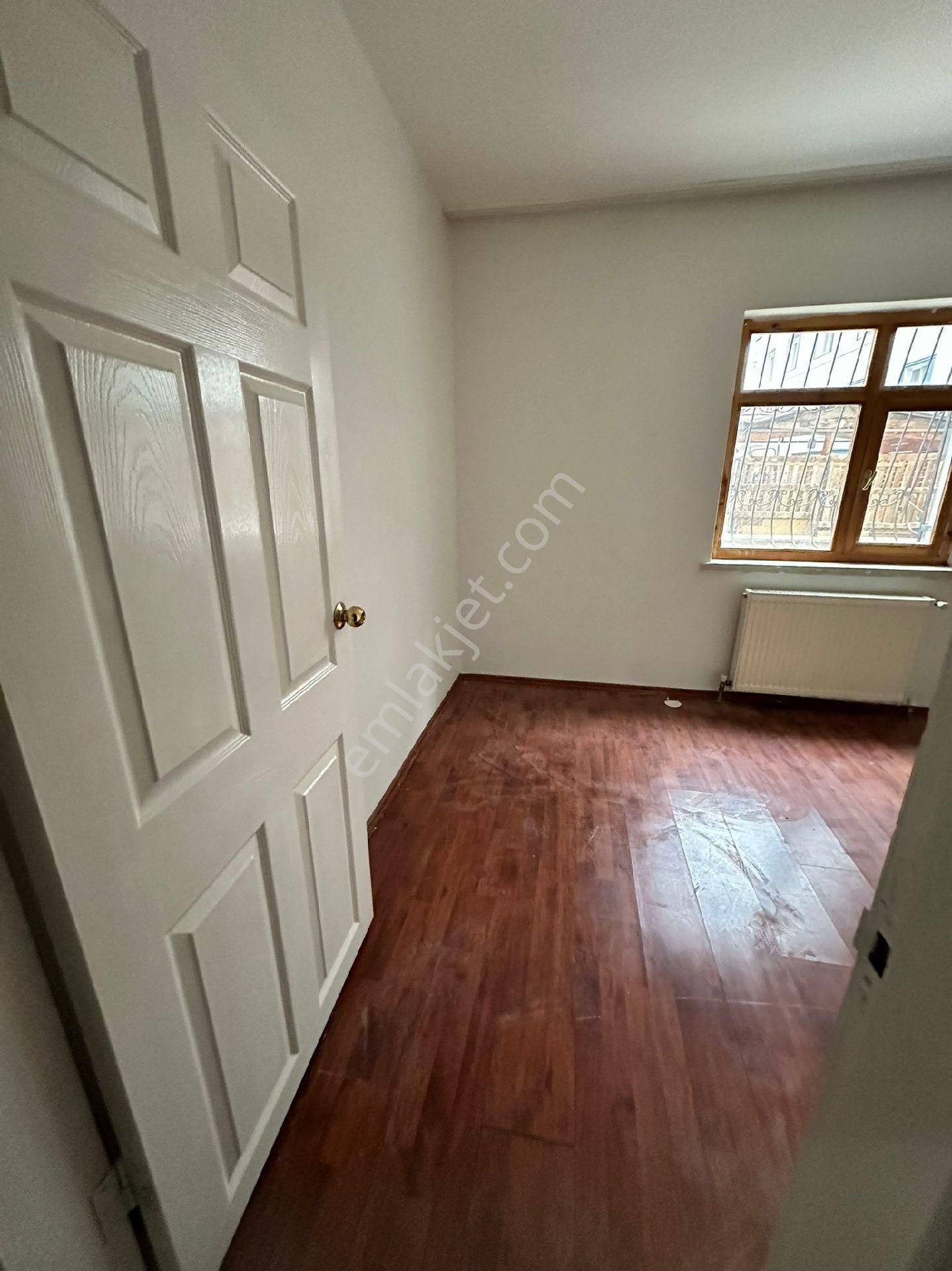 Yüksek Giriş Cadde Cepheli - Görsel 12