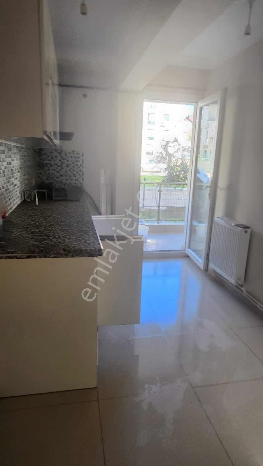 Merkezi Yerde 3+1 Doğalgazlı Kiralık Daire - Görsel 7