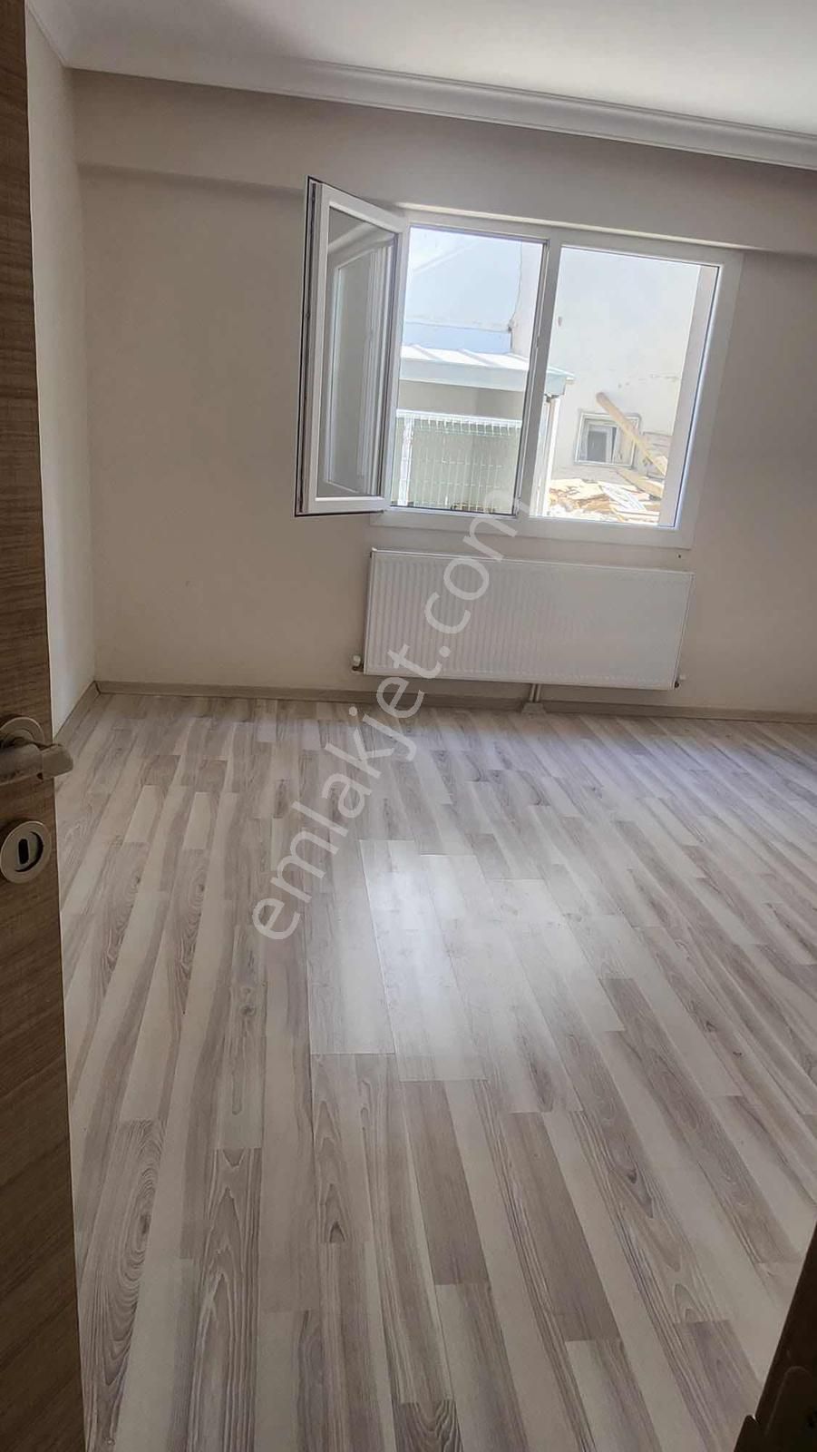 Merkezi Yerde 3+1 Doğalgazlı Kiralık Daire - Görsel 17