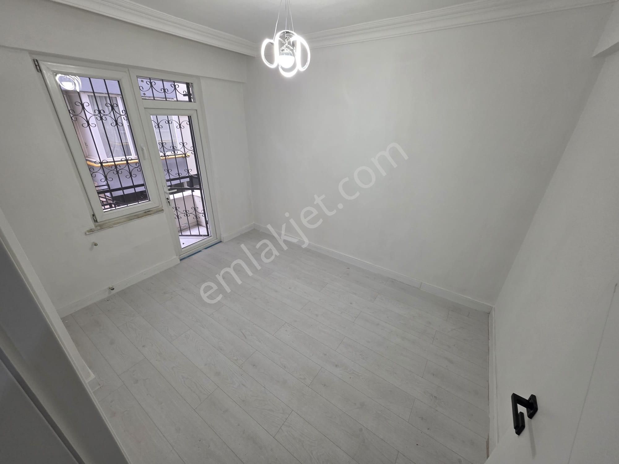Irmaksudan Akçayda Otoparklı Öncephe Manzaralı 2+1 Daire - Görsel 10