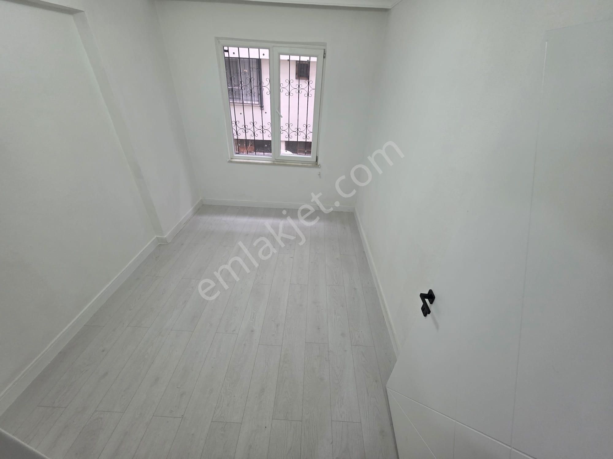 Irmaksudan Akçayda Otoparklı Öncephe Manzaralı 2+1 Daire - Görsel 18