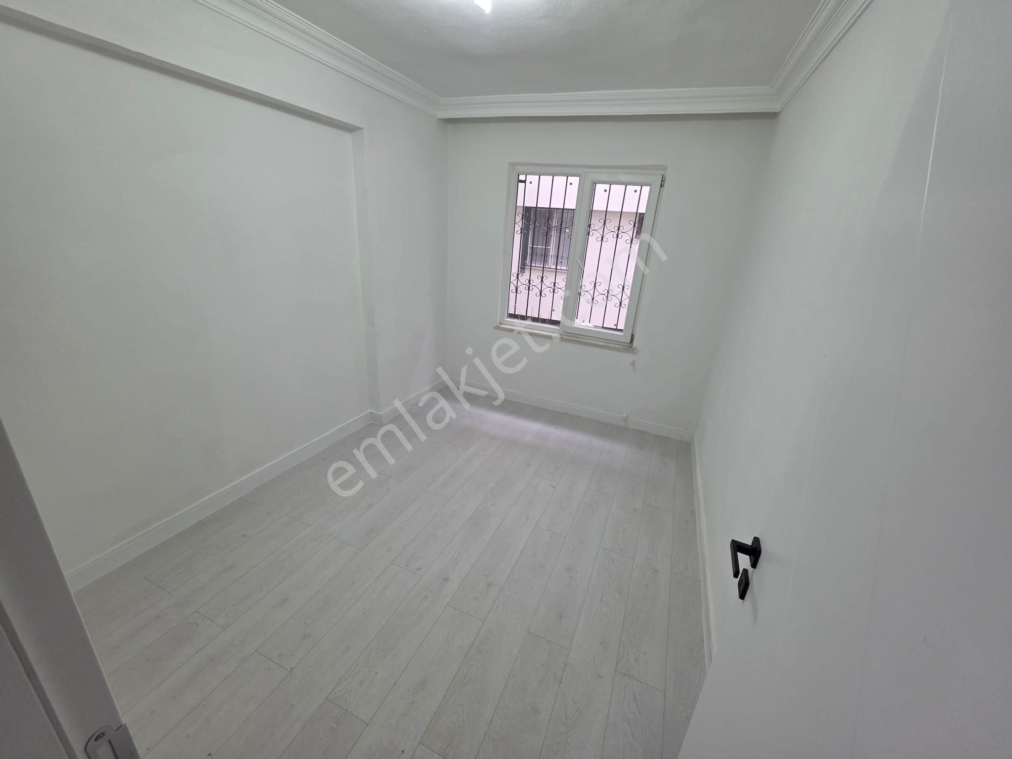 Irmaksudan Akçayda Otoparklı Öncephe Manzaralı 2+1 Daire - Görsel 14