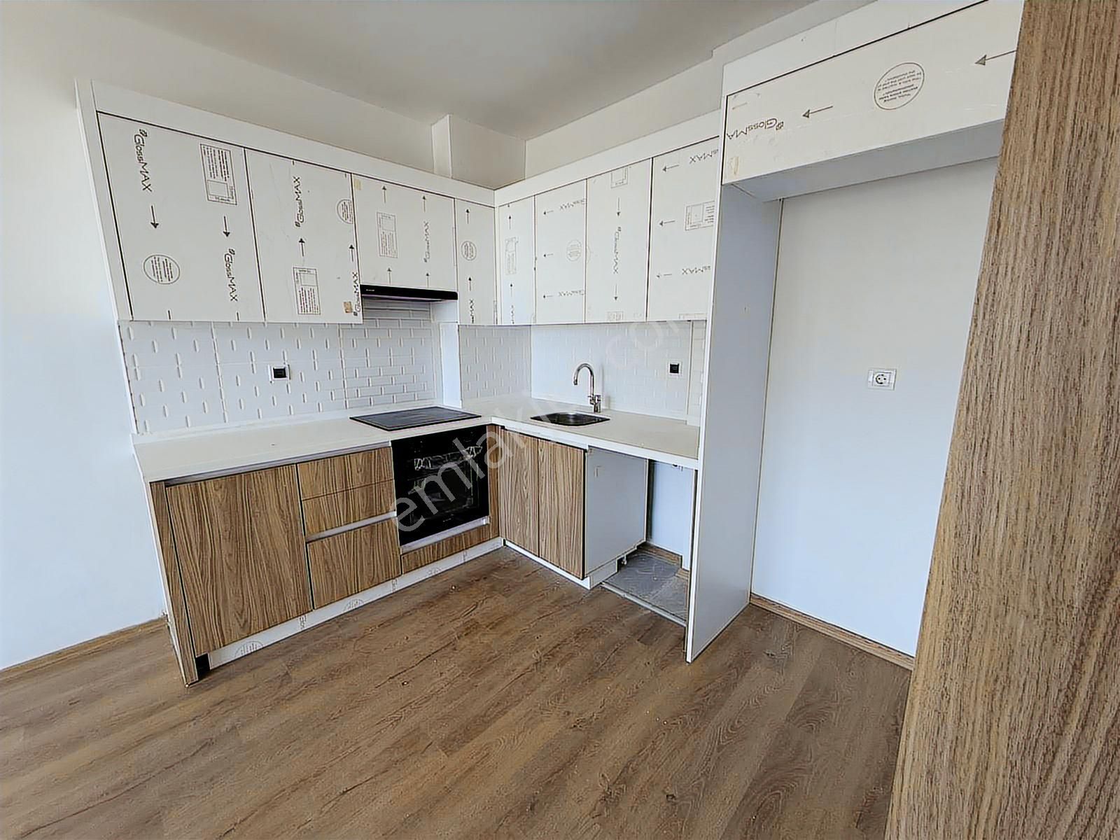 Ekpa Prestij Sitesi'nde 2+1 Güvenlikli Havuz Manzaralı Satılık - Görsel 19