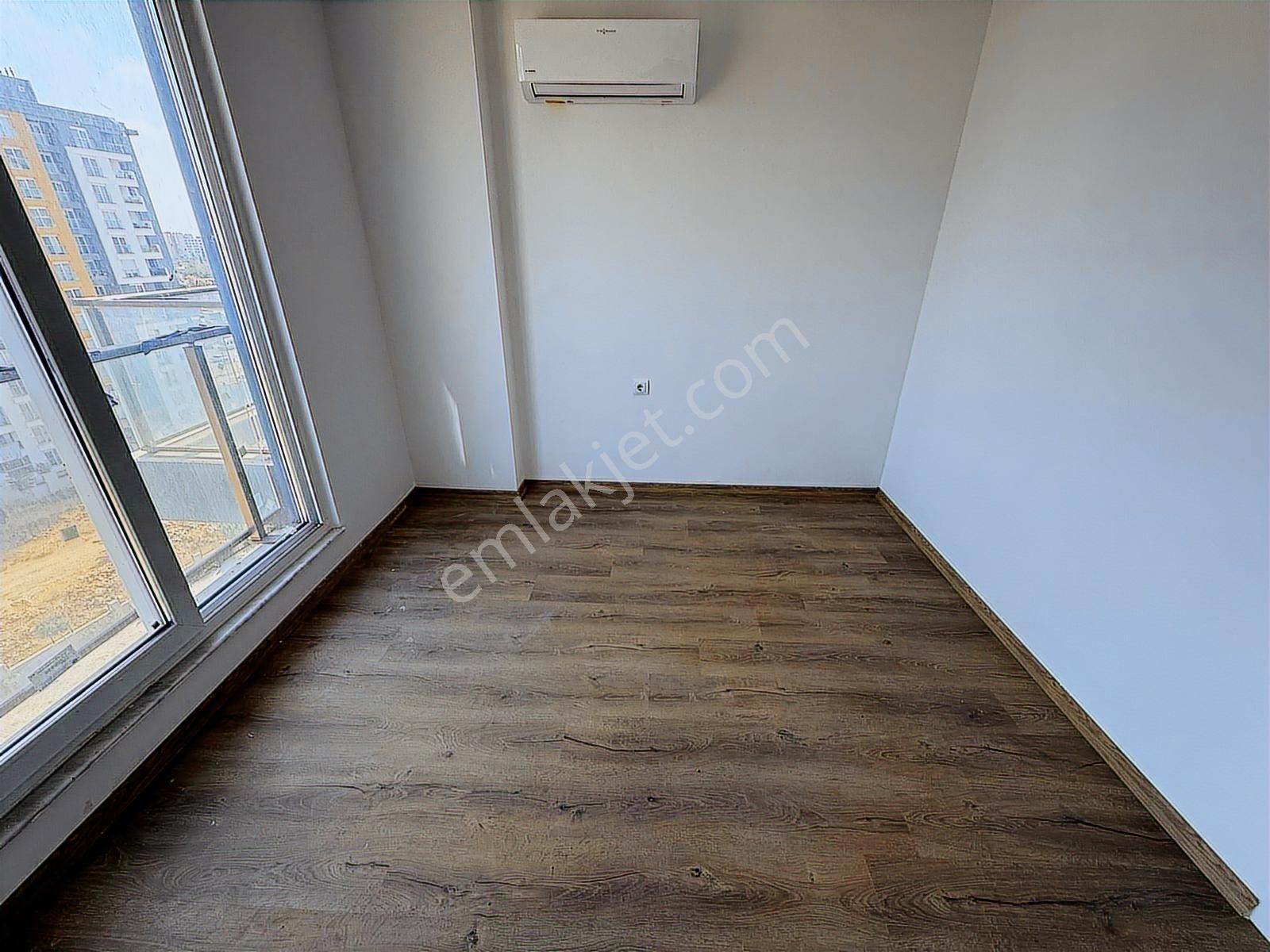 Ekpa Prestij Sitesi'nde 2+1 Güvenlikli Havuz Manzaralı Satılık - Görsel 15