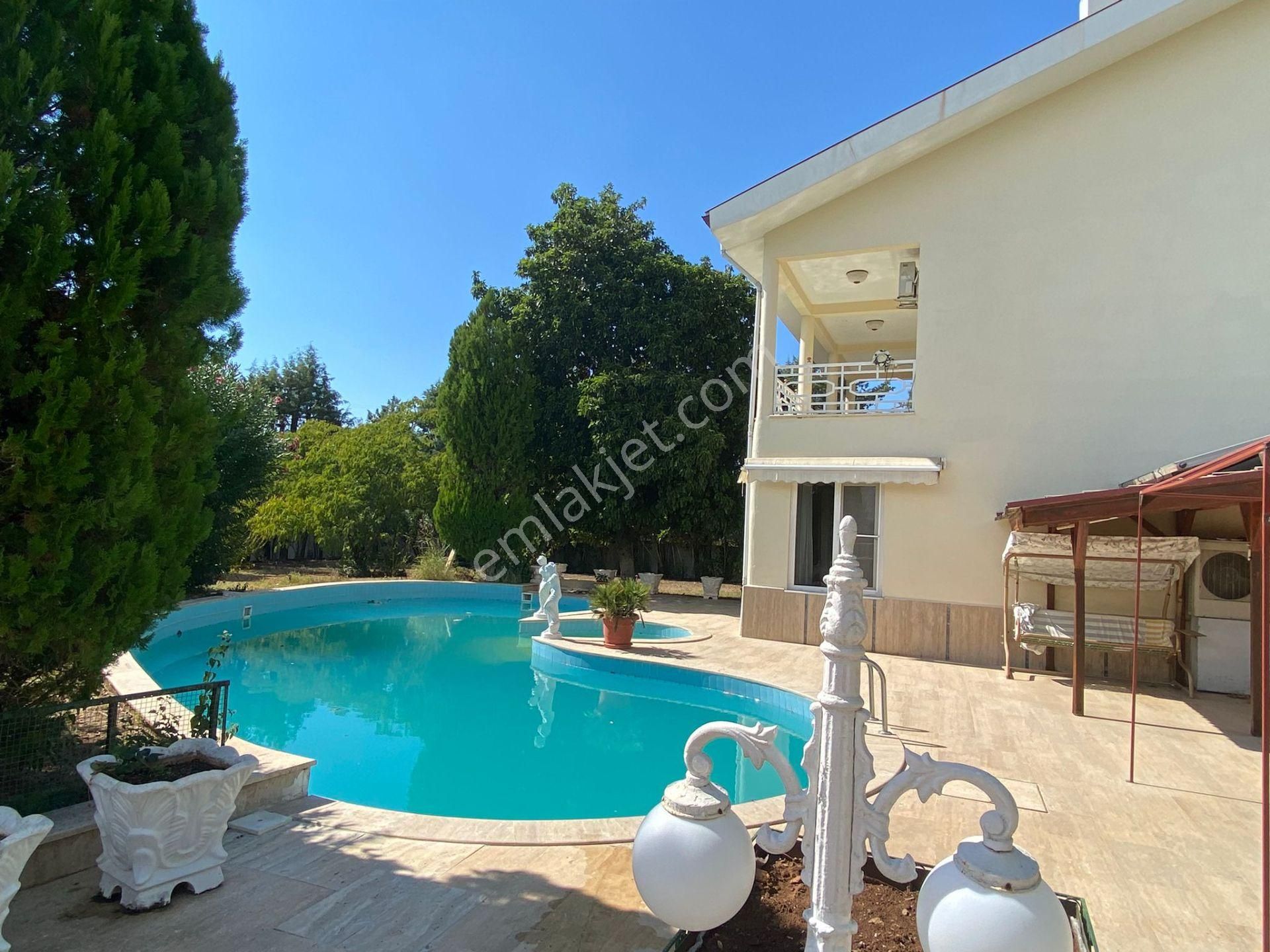 Muğla Köyceğiz Yenimahallede Satılık Lüx 7+2 Triplex Villa 2608m² Arsa İçinde - Görsel 10