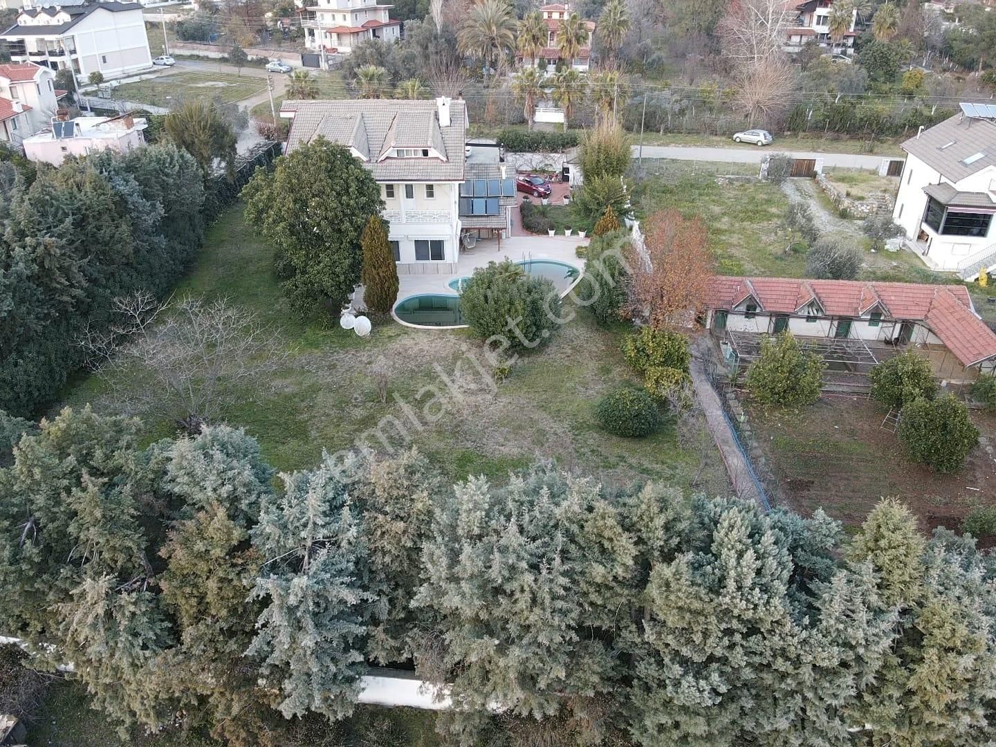 Muğla Köyceğiz Yenimahallede Satılık Lüx 7+2 Triplex Villa 2608m² Arsa İçinde - Görsel 5