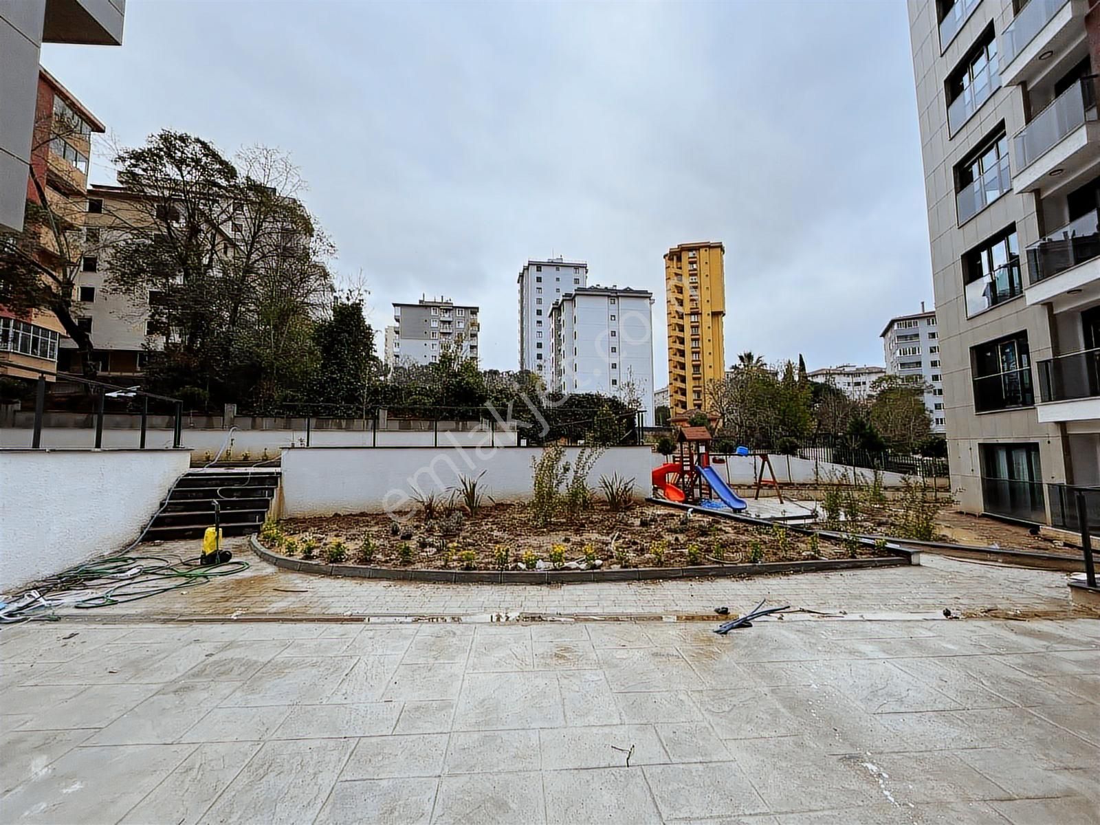 Şenesenevler De Kapalı Havuzlu Güvenlikli Sıfır Site De 2+1 - Görsel 27