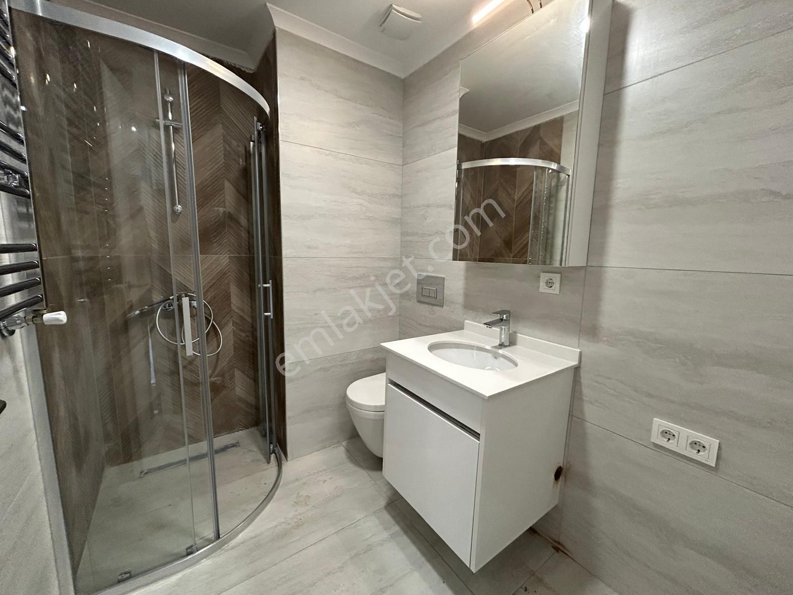 Şenesenevler De Kapalı Havuzlu Güvenlikli Sıfır Site De 2+1 - Görsel 17