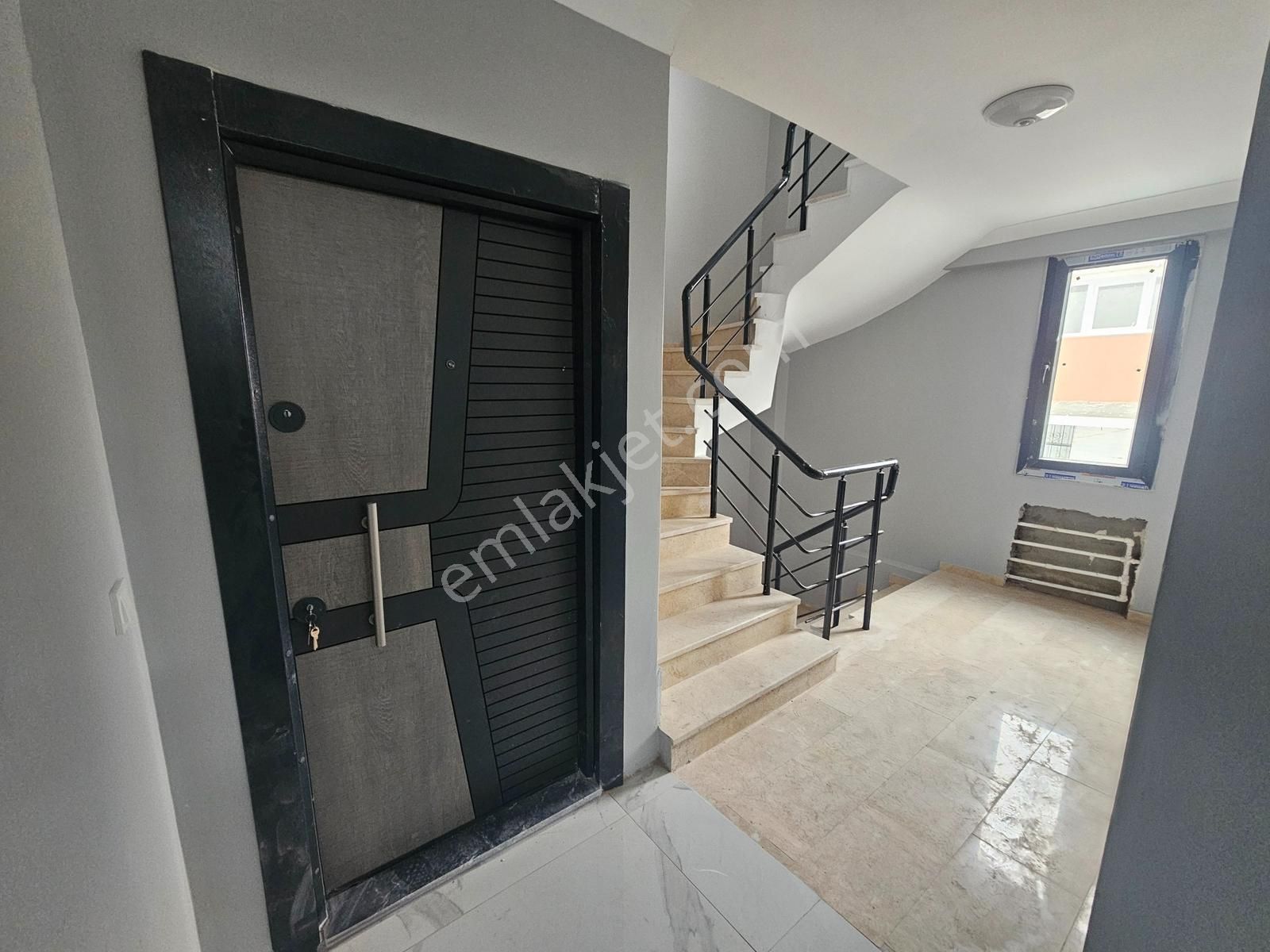 Yeniçiftlik Merkezde Anayol Üzerinde 1+1 Satılık Yazlık - Görsel 16
