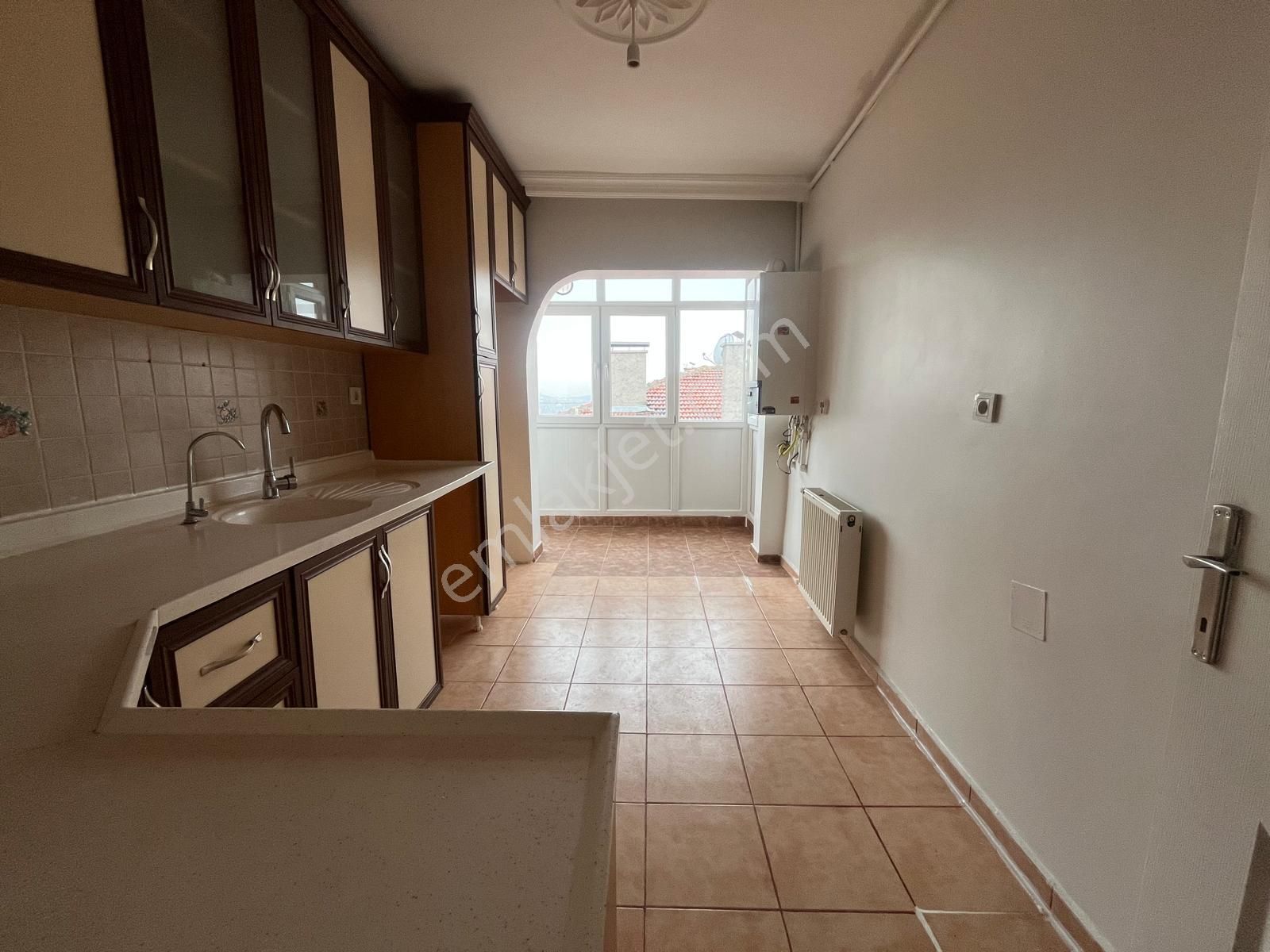 Çaldıran Mahallesi'nde Masrafsız 3+1 Daire! - Görsel 3