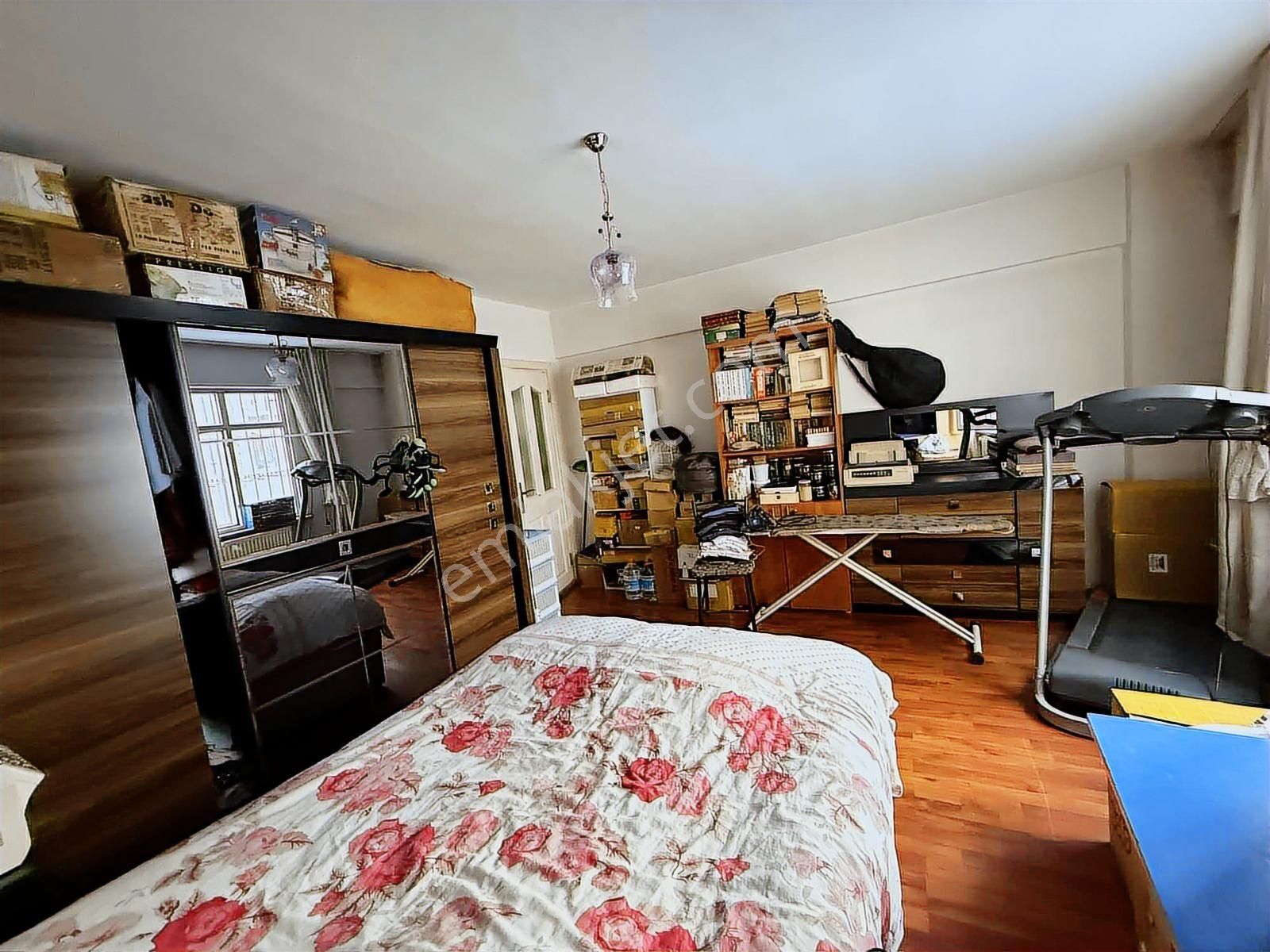 Şişli Mecidiyeköy Cadde Üstünde Balkonlu Satılık 2+1 Daire - Görsel 13