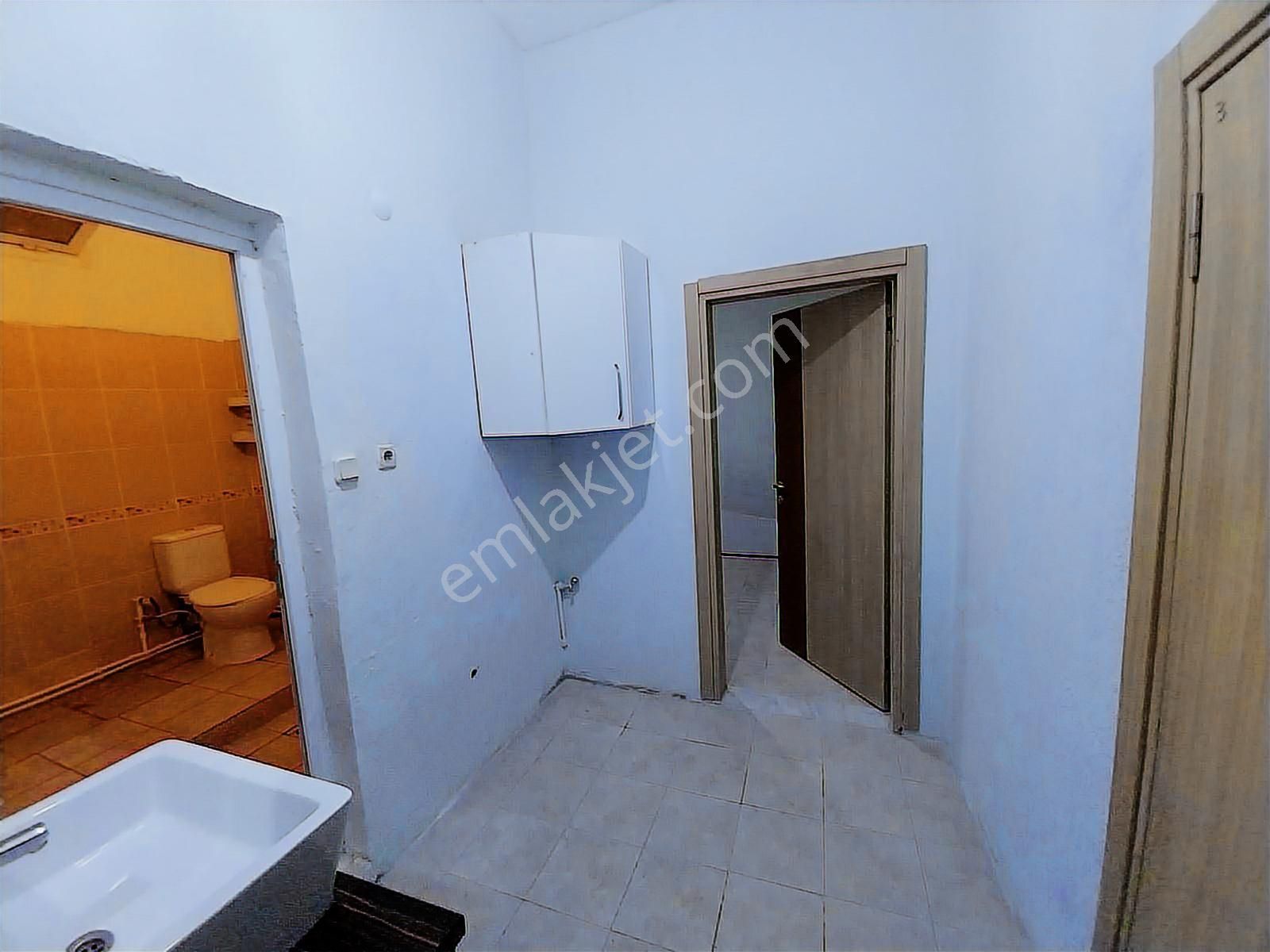 Gaziemir Sarnıç'da Doğalgazlı İzbana Yakın 2+1 95m2 Kiralık - Görsel 17