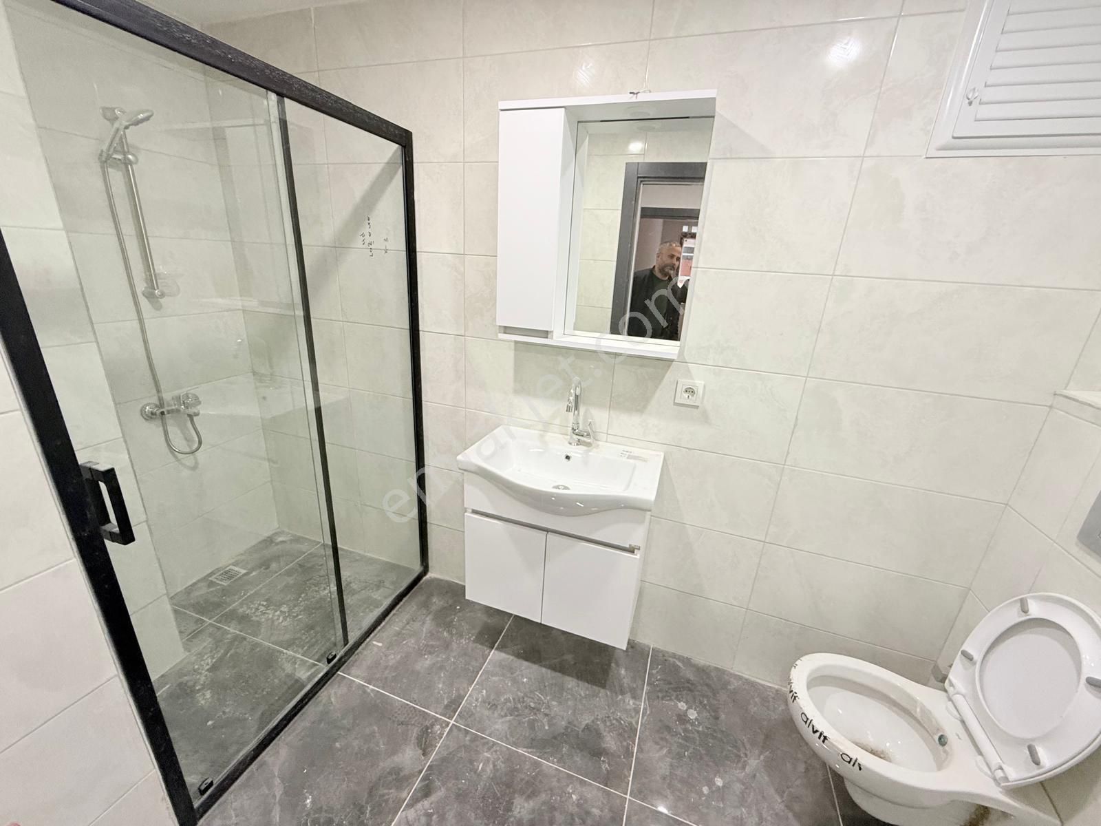 Yıldız Dan Necipfazıl Lisesi Yakını Kredili 2+1 Ara Kat Daire - Görsel 12