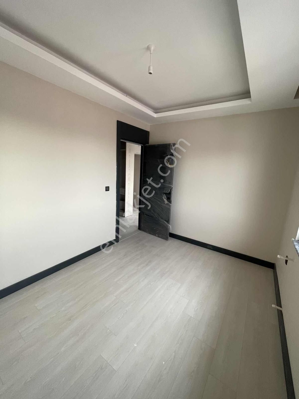 Döşemealtı Çıplaklı Katta Sıfır Havuzlu 1+1 - Görsel 11