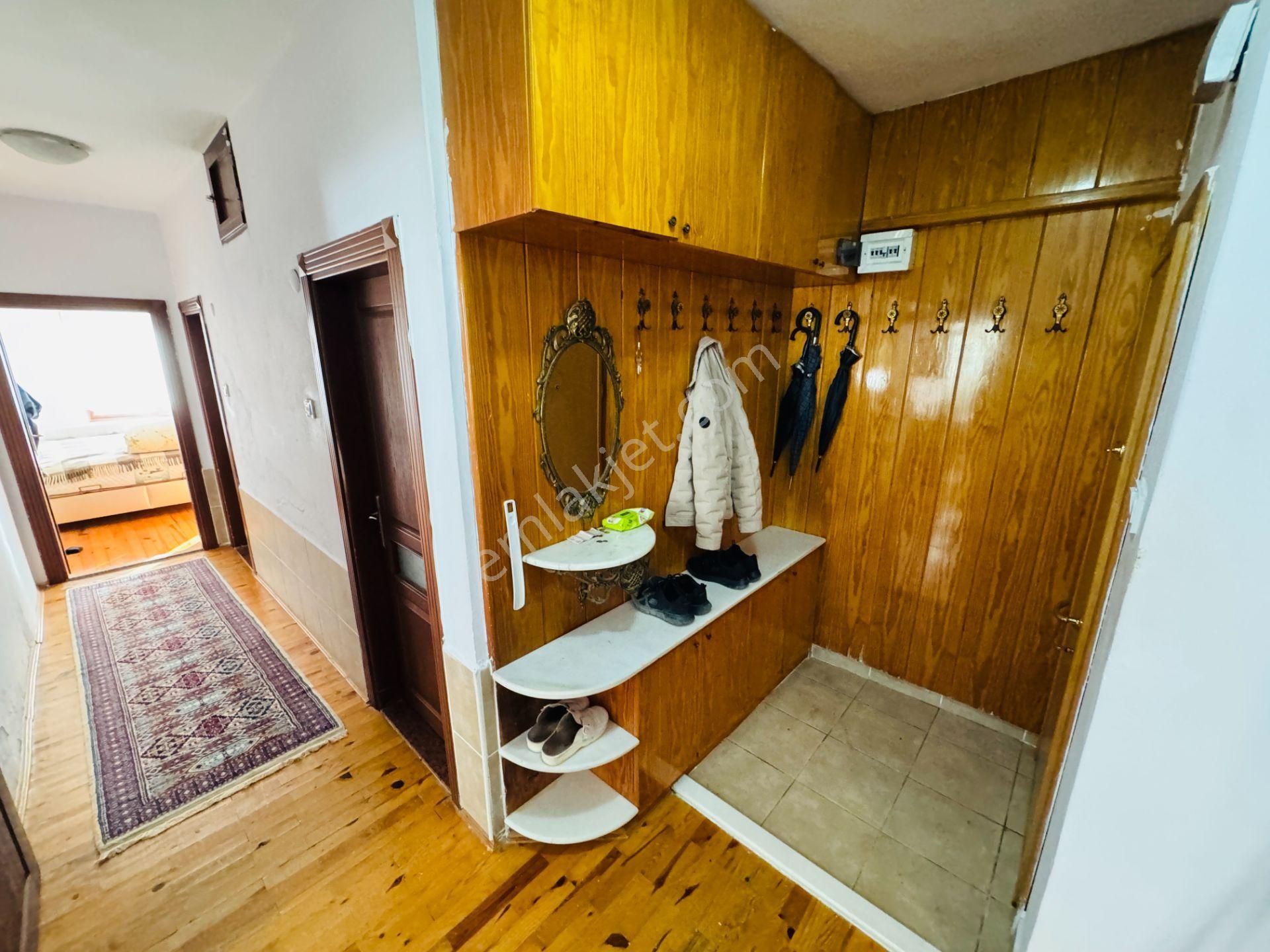 Yıldız Mah. Köşe Başı Geniş 2+1 - Görsel 8