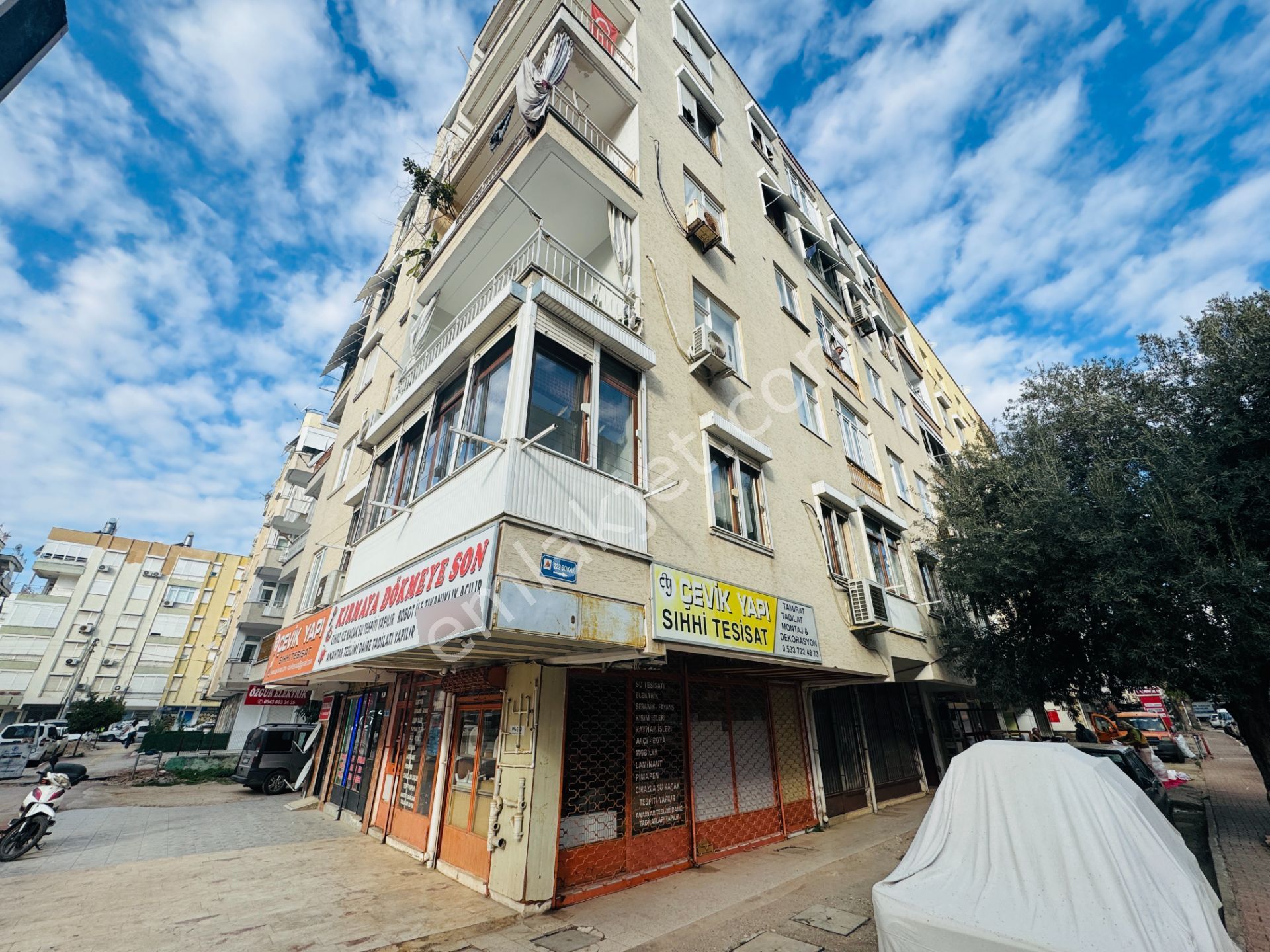 Yıldız Mah. Köşe Başı Geniş 2+1