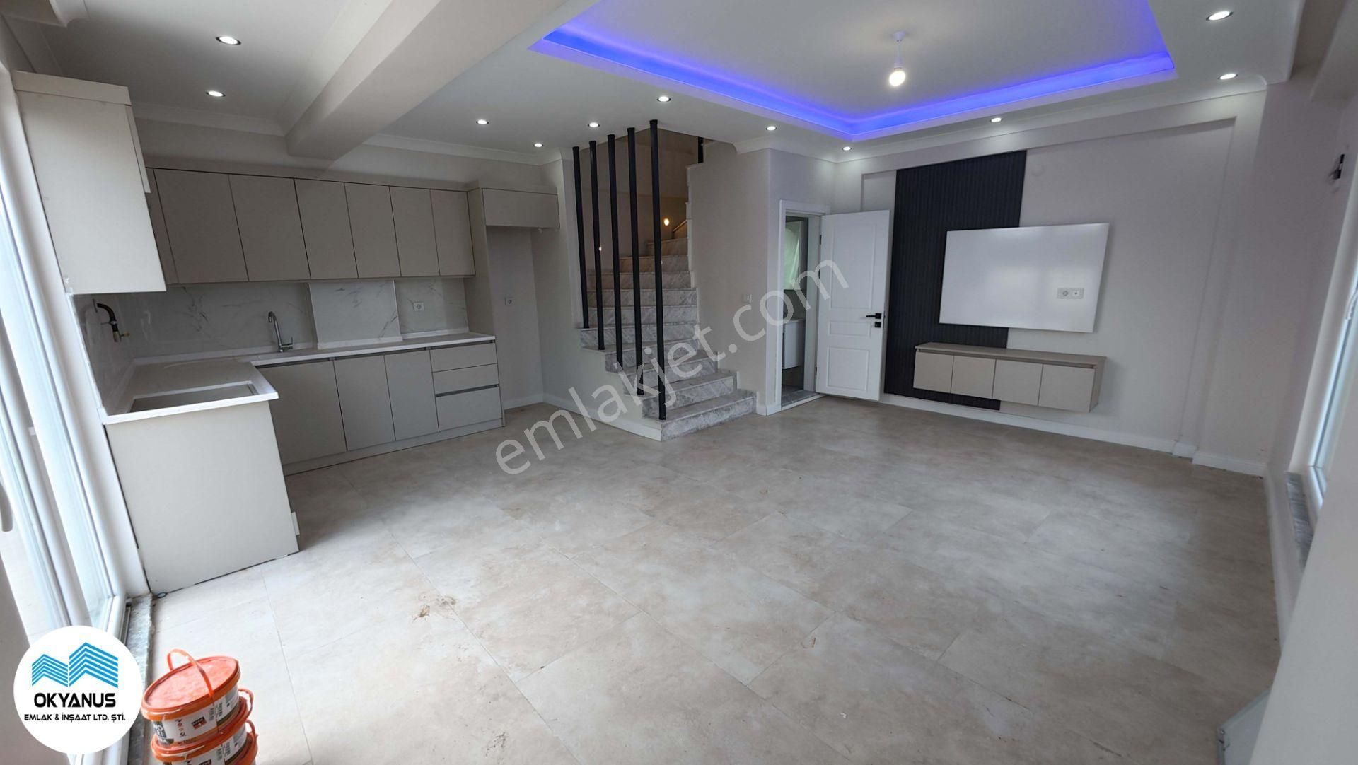 Kocaali De Plaj Konumlu, Havuzlu, Deniz Manzaralı Taş Detaylı 3+1 Villa - Görsel 11