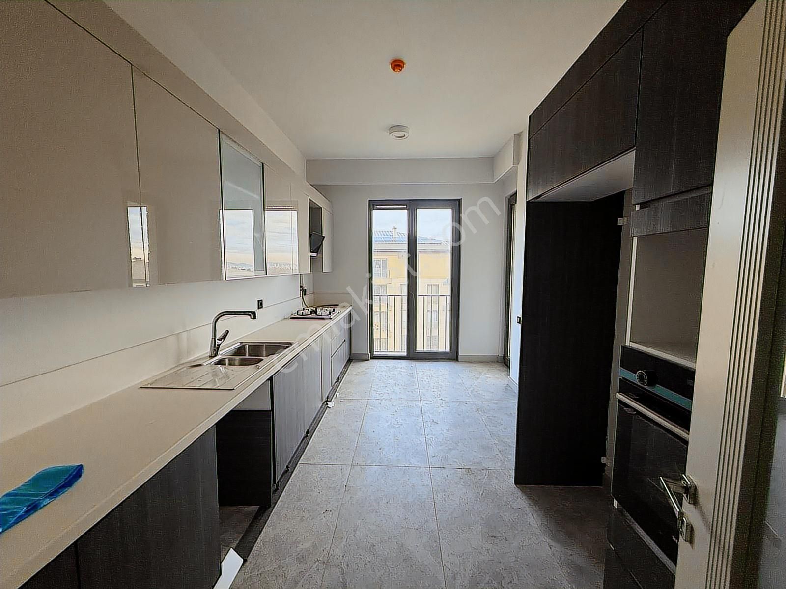 Çınarköy Evleri Peyzaj Ve Koru Manzara 3+1 Büyük Tip Satılık - Görsel 15