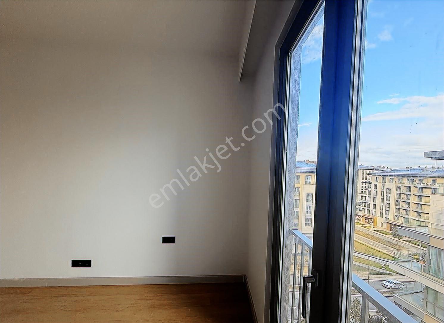 Çınarköy Evleri Peyzaj Ve Koru Manzara 3+1 Büyük Tip Satılık - Görsel 3