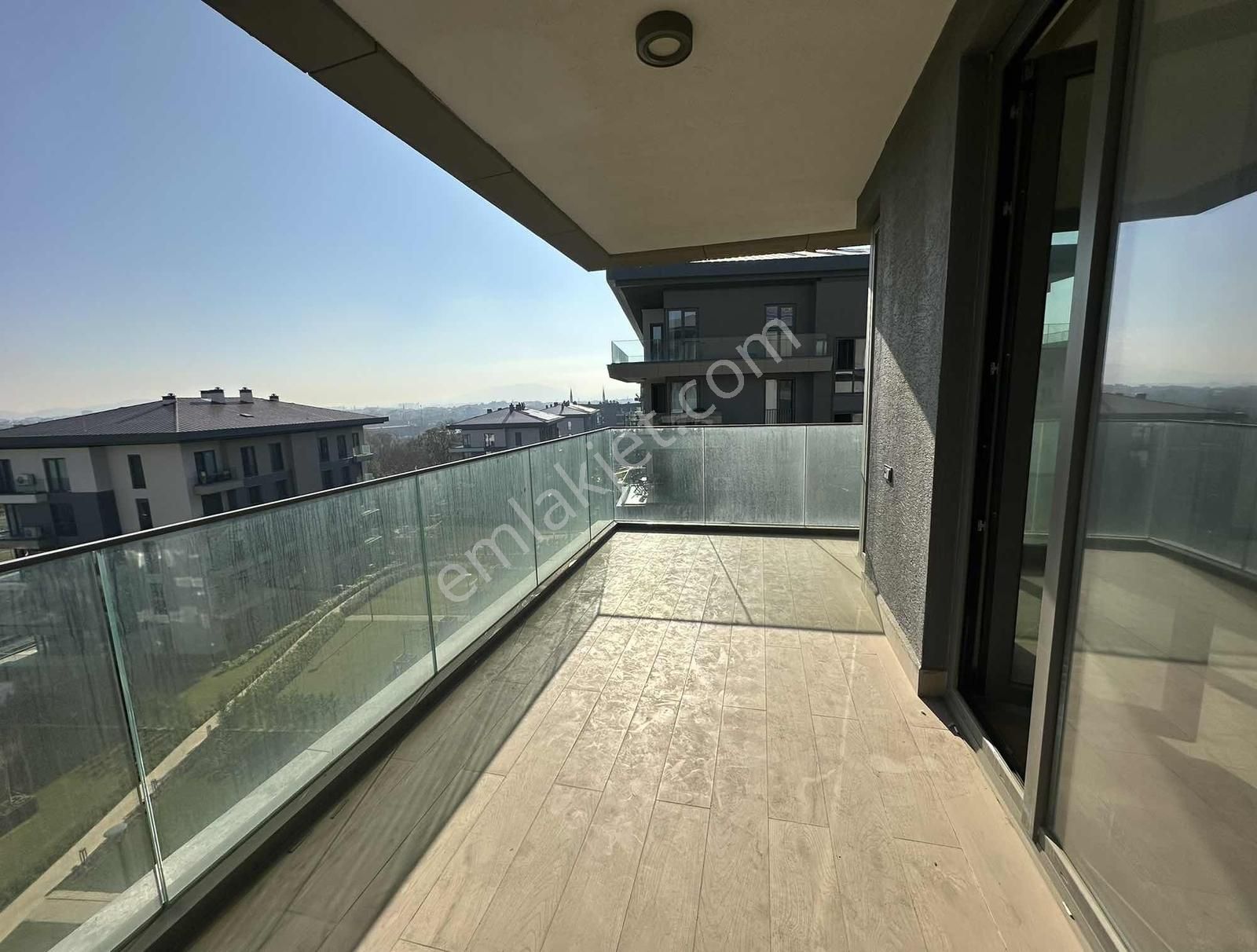 Çınarköy " Peyzaj Ve Koru Manzaralı 3+1 Büyük Tip Satılık " - Görsel 3