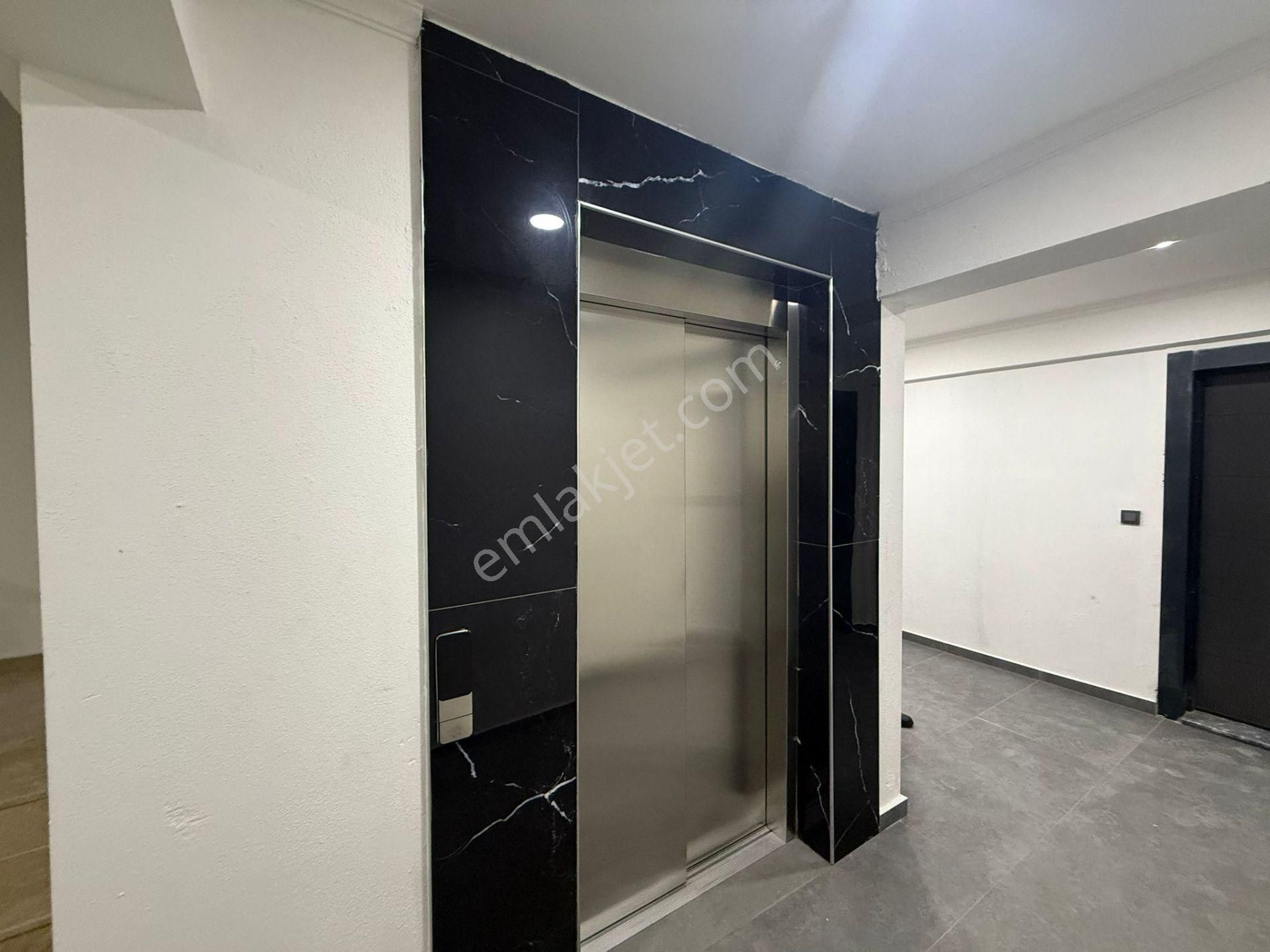 Goldhouse Dan Kiralık Esenköy De Asansörlü Kameralı Lüks İşletme Fakültesi Yakını 1+1 Daire - Görsel 21