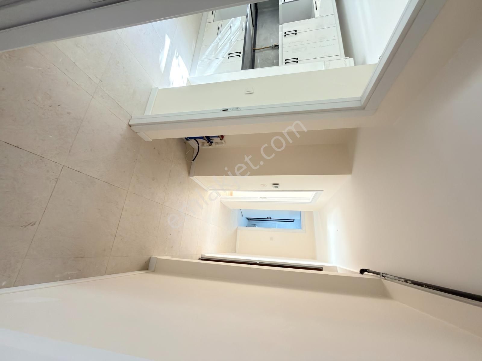 █ Konfor █ Küçükyalı Marmaraya Yakın Ayrı Mutfaklı Sıfır 2+1 - Görsel 19