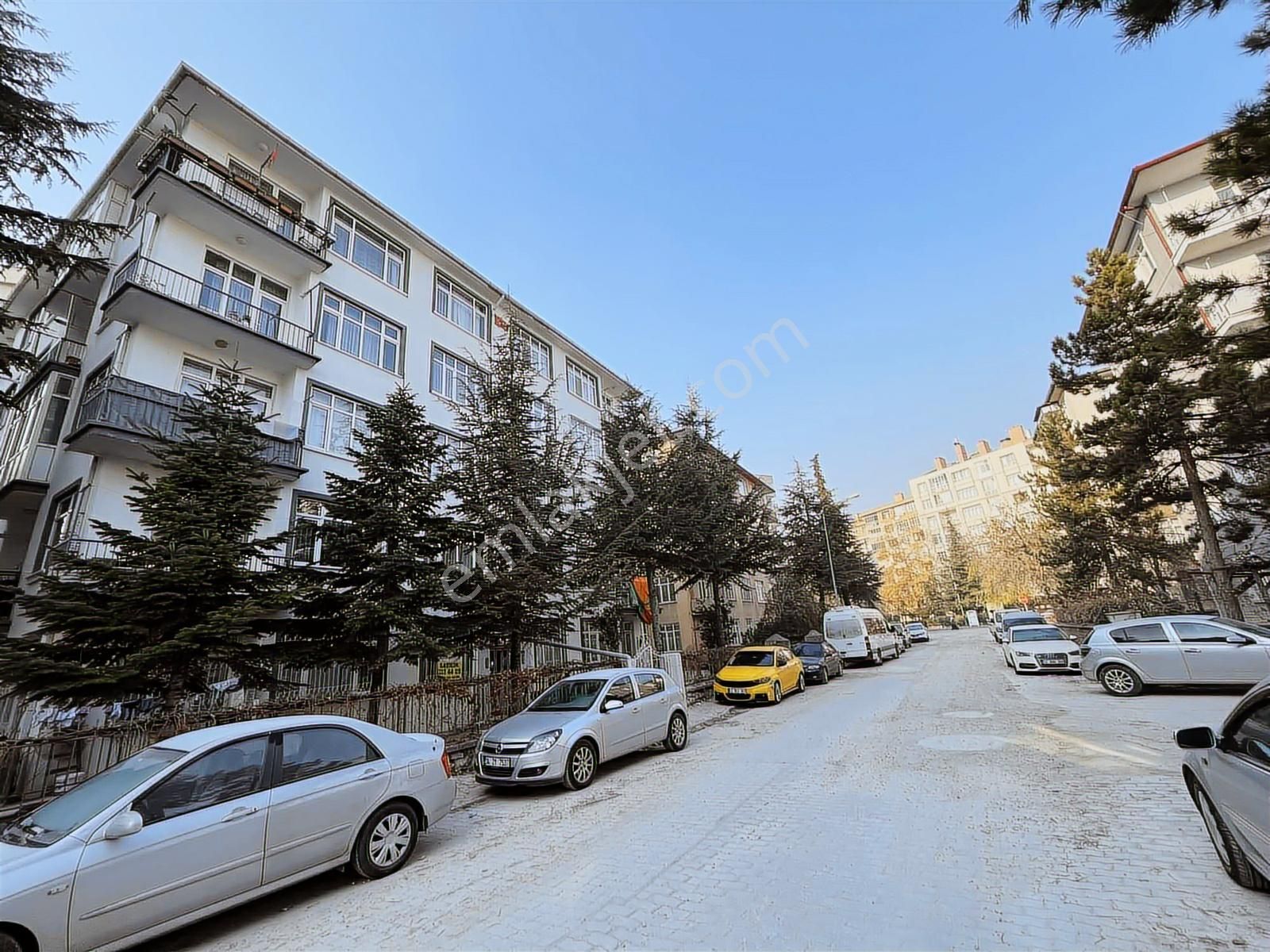 Merkezi Konum Işıklar Mahallesi 3+1 Satılık Daire - Görsel 2