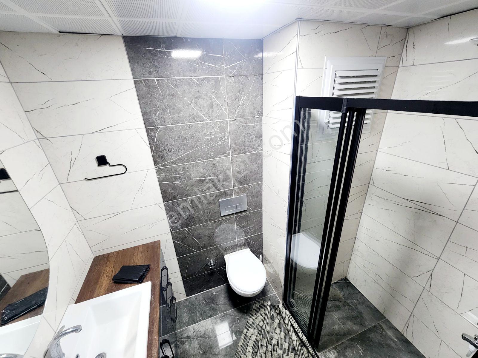 Hcl'den Lavinya Delüx Sitede 1+1 /güney/2 Balkonlu Satılık Daire - Görsel 14