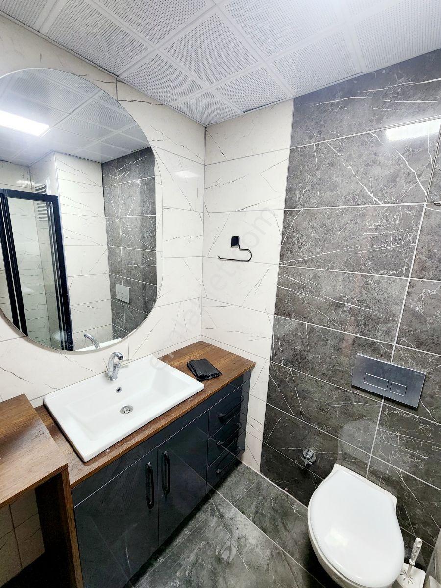 Hcl'den Lavinya Delüx Sitede 1+1 /güney/2 Balkonlu Satılık Daire - Görsel 13
