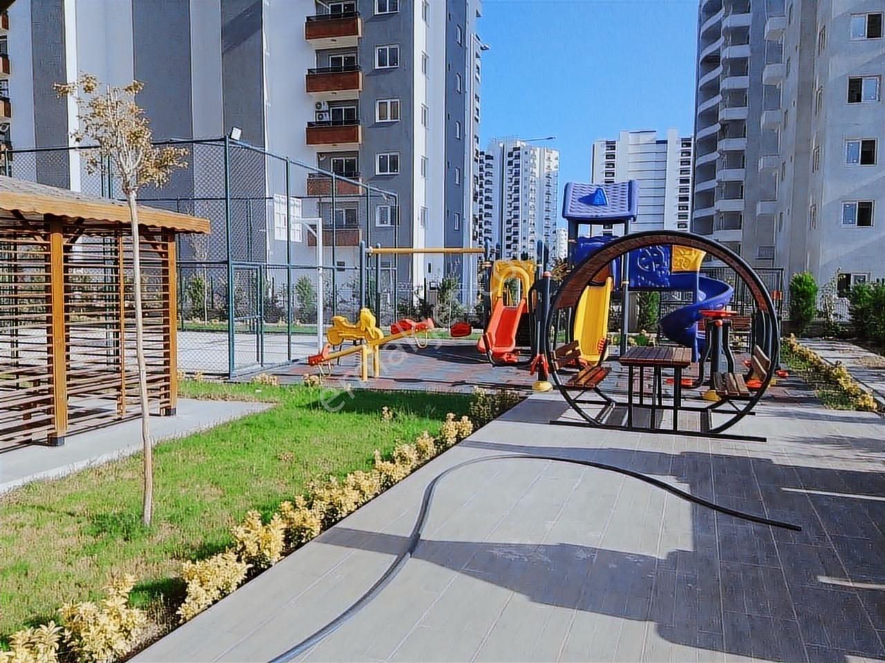 Hcl'den Lavinya Delüx Sitede 1+1 /güney/2 Balkonlu Satılık Daire - Görsel 23