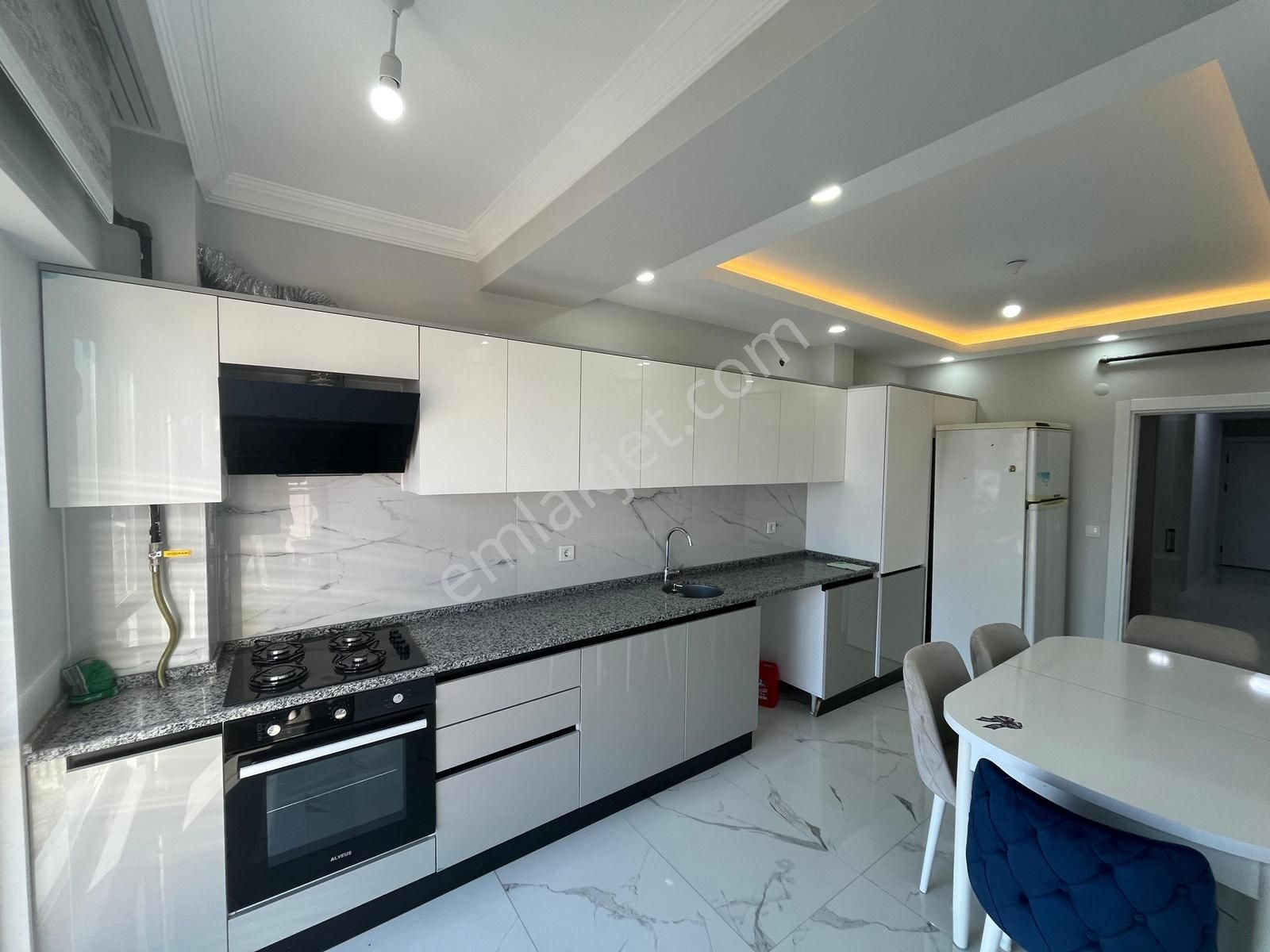 Tuğra'dan Şeyhsinan Mah.limitsiz Kredili Sıfır Satılık 2+1 Daire