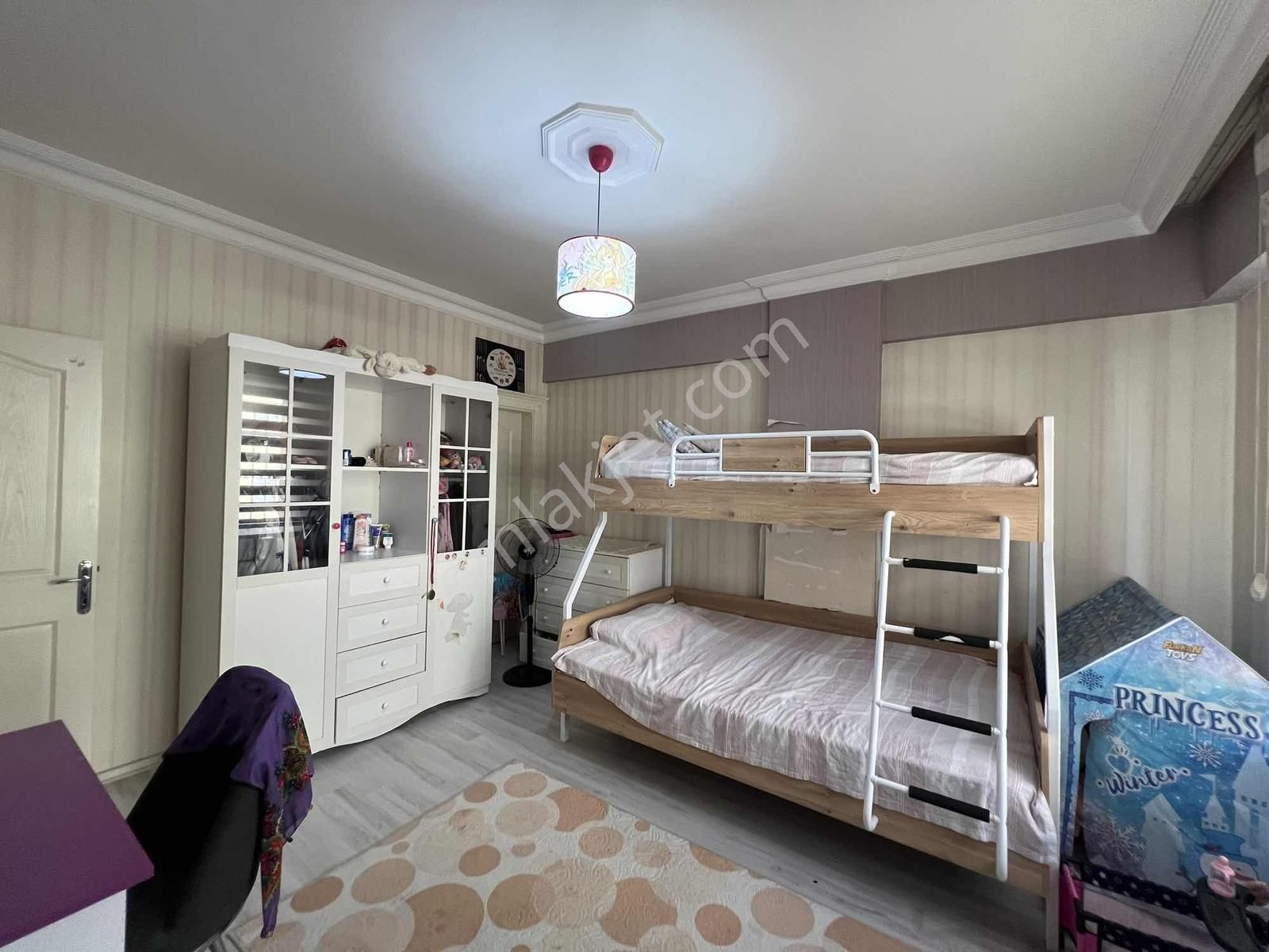 Merkezi Konum'da 4+1 Ara Kat Daire Mehmet Demir - Görsel 20