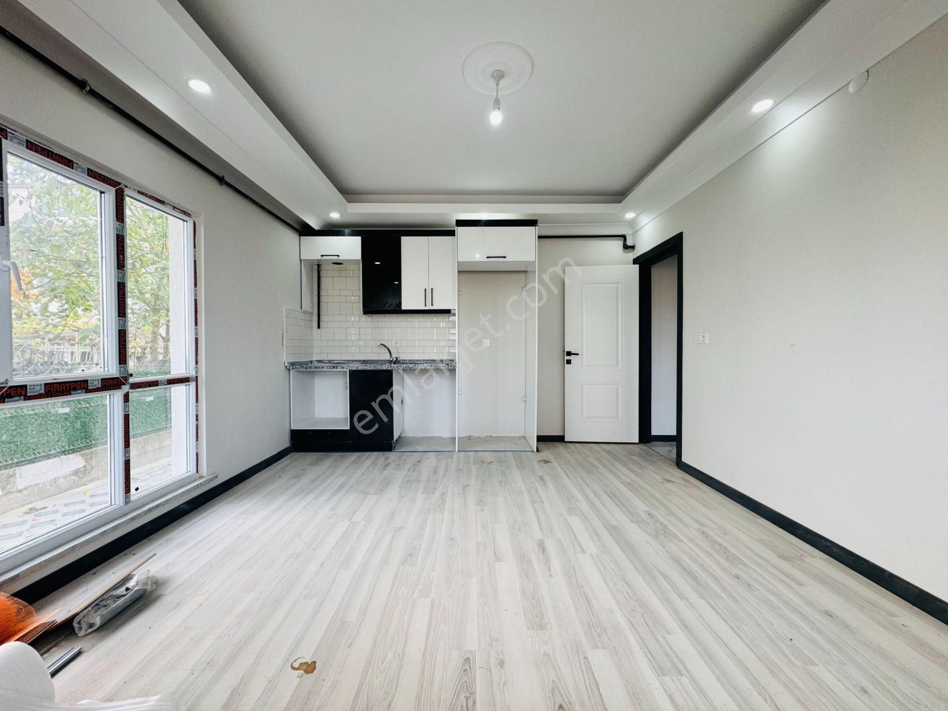 Güven'den Yuvam'da Caddeye,servislere Yakın Ön Cephe 2+1 Daire - Görsel 3