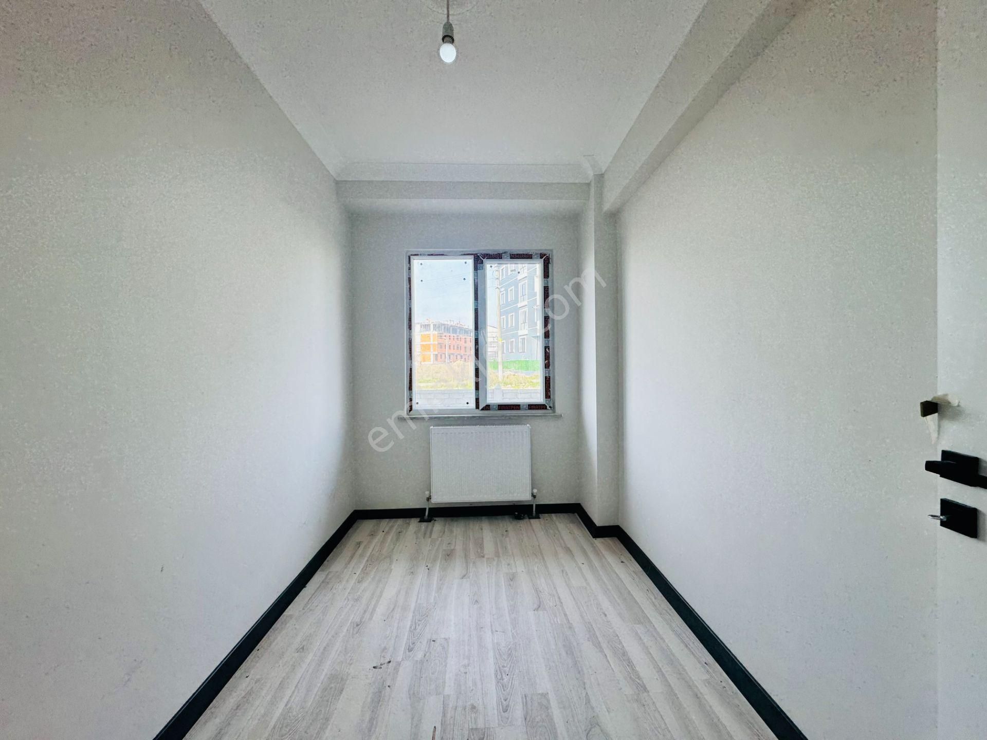 Güven'den Yuvam'da Caddeye,servislere Yakın Ön Cephe 2+1 Daire - Görsel 7