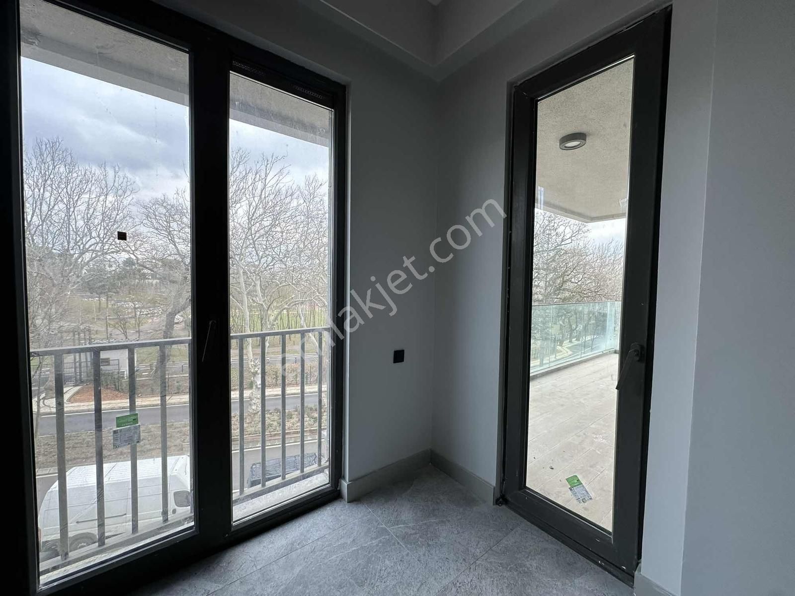 Çınarköy " 4+1 Koru Cephe Büyük Tip Satılık Daire " - Görsel 12