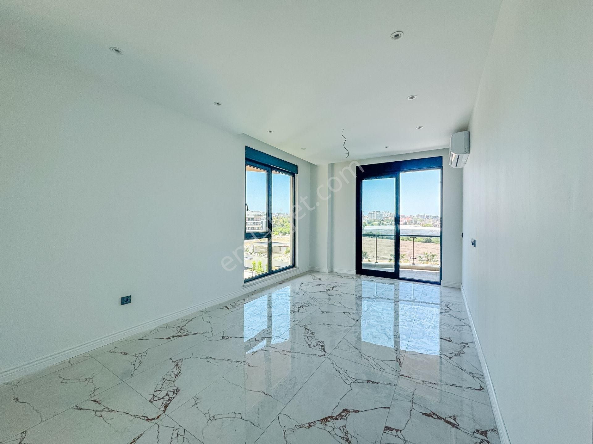 Alanya Oba’da Full Konsept Sitede 2+1 Dubleks Satılık Daire - Görsel 2