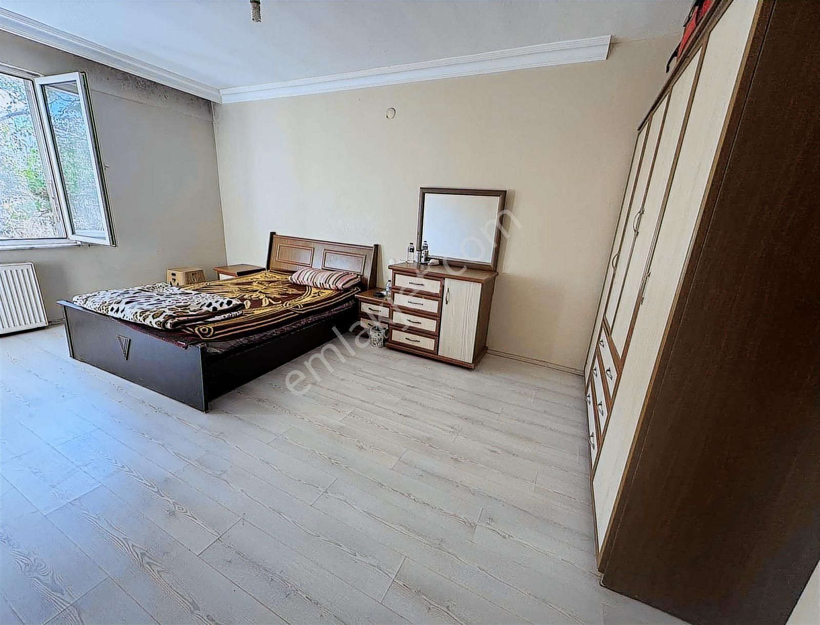 Balnova Dan Bahçelievler Mah.3+1 Geniş Satılık Daire - Görsel 4