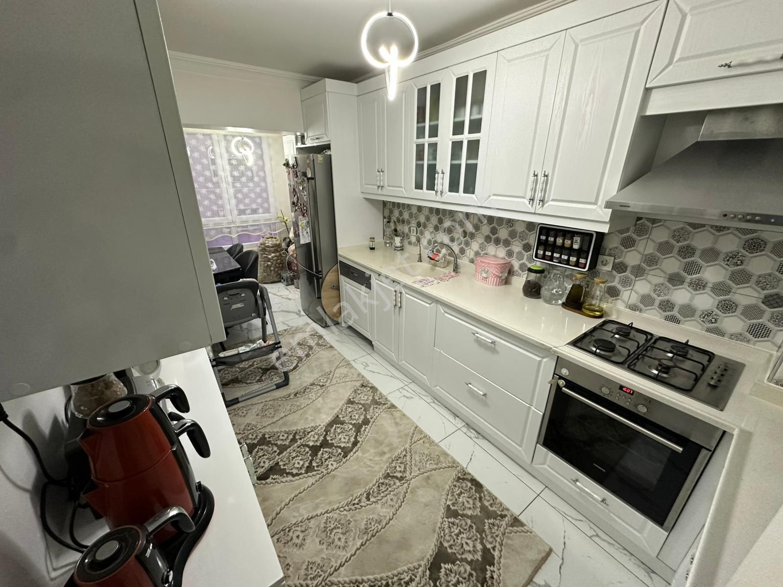 Selçuklu Mh. 3+1 Katta Yapılı Harika Lokasyonda Daire - Görsel 2